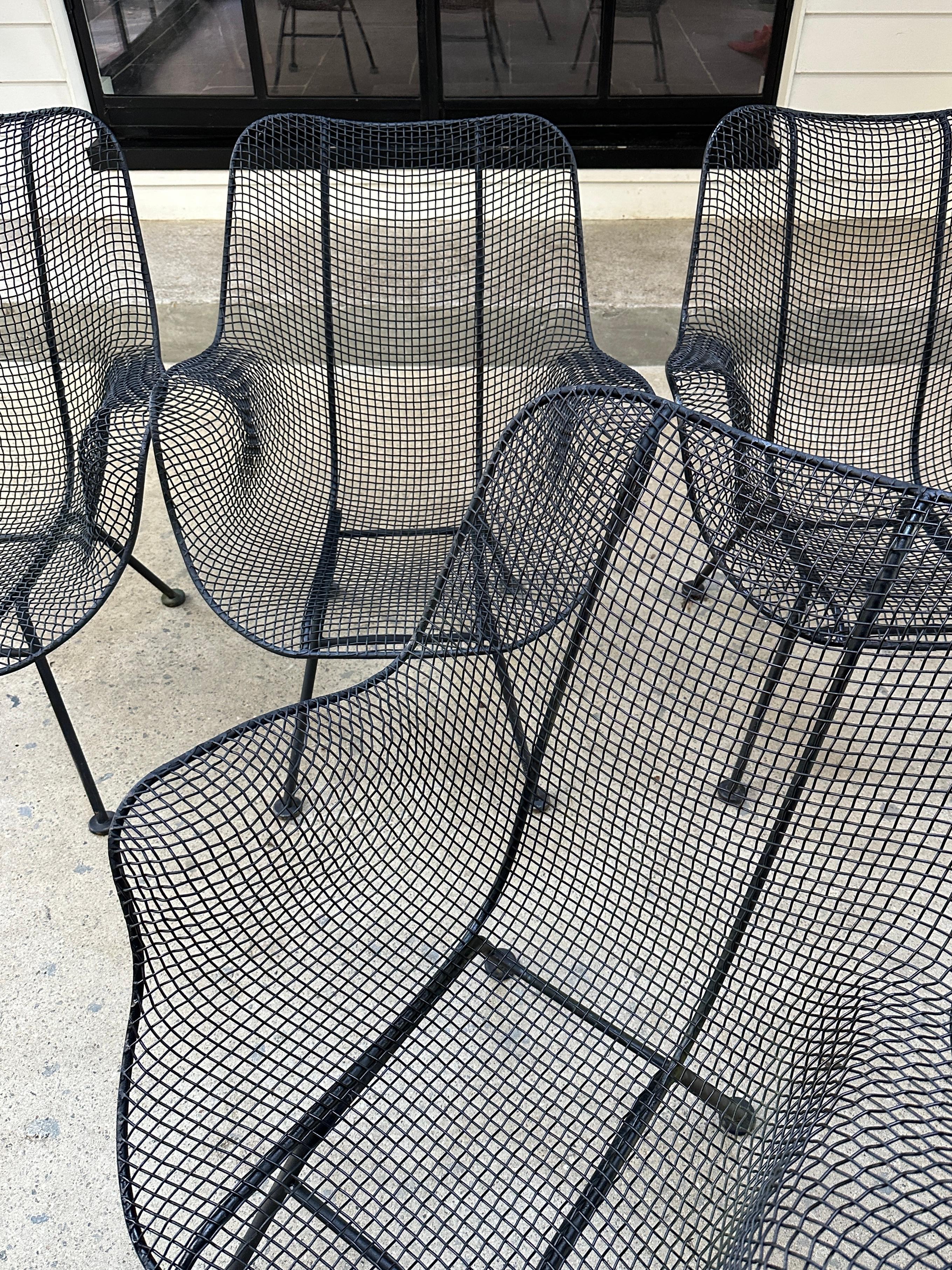 Mid-20th Century Mid-Century Modern Woodard Sculptura Patio Dining Chairs, set of 4 For Sale