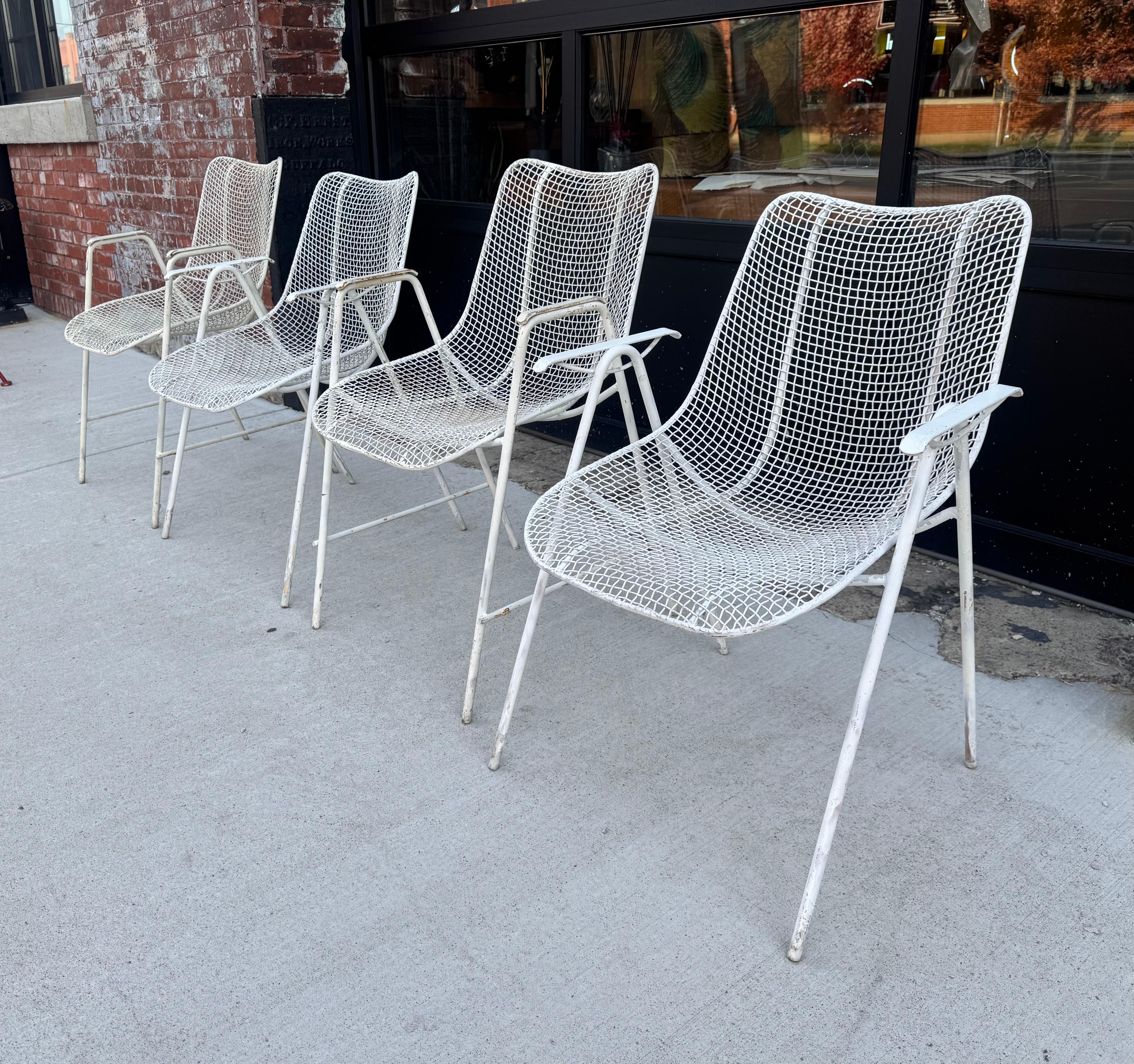 Poltrone scultoree Woodard di metà secolo, design raro, set di quattro sedie in vendita 4