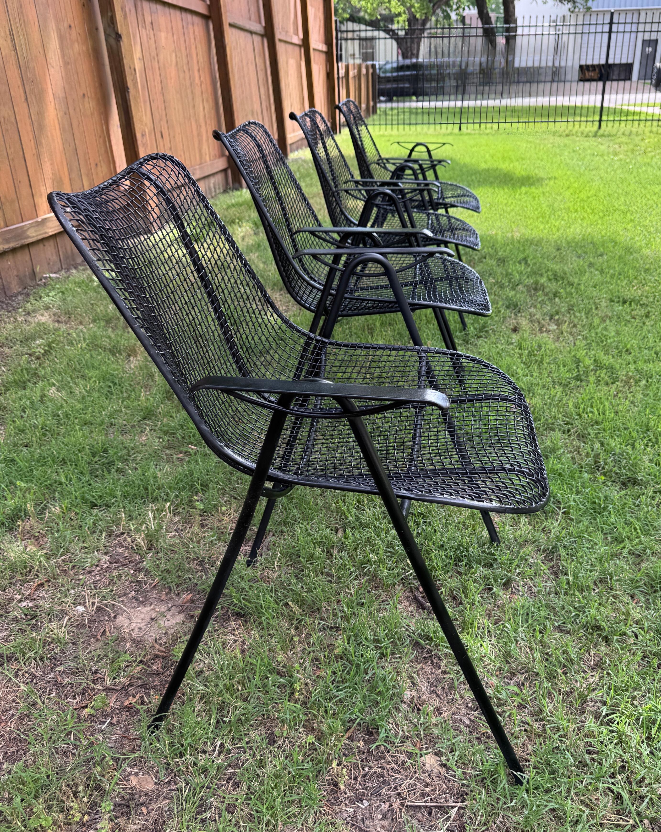 Iron Mid-Century  Modern Woodard Sculptural Arm Chairs, Rare Design, set of Four For Sale