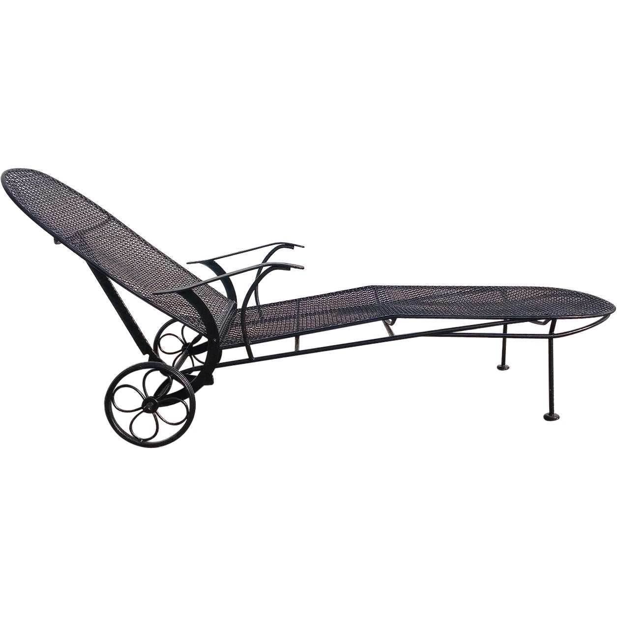 Mid Century Modern Woodard Scupltura Mesh Outdoor Chaise Lounge Chair