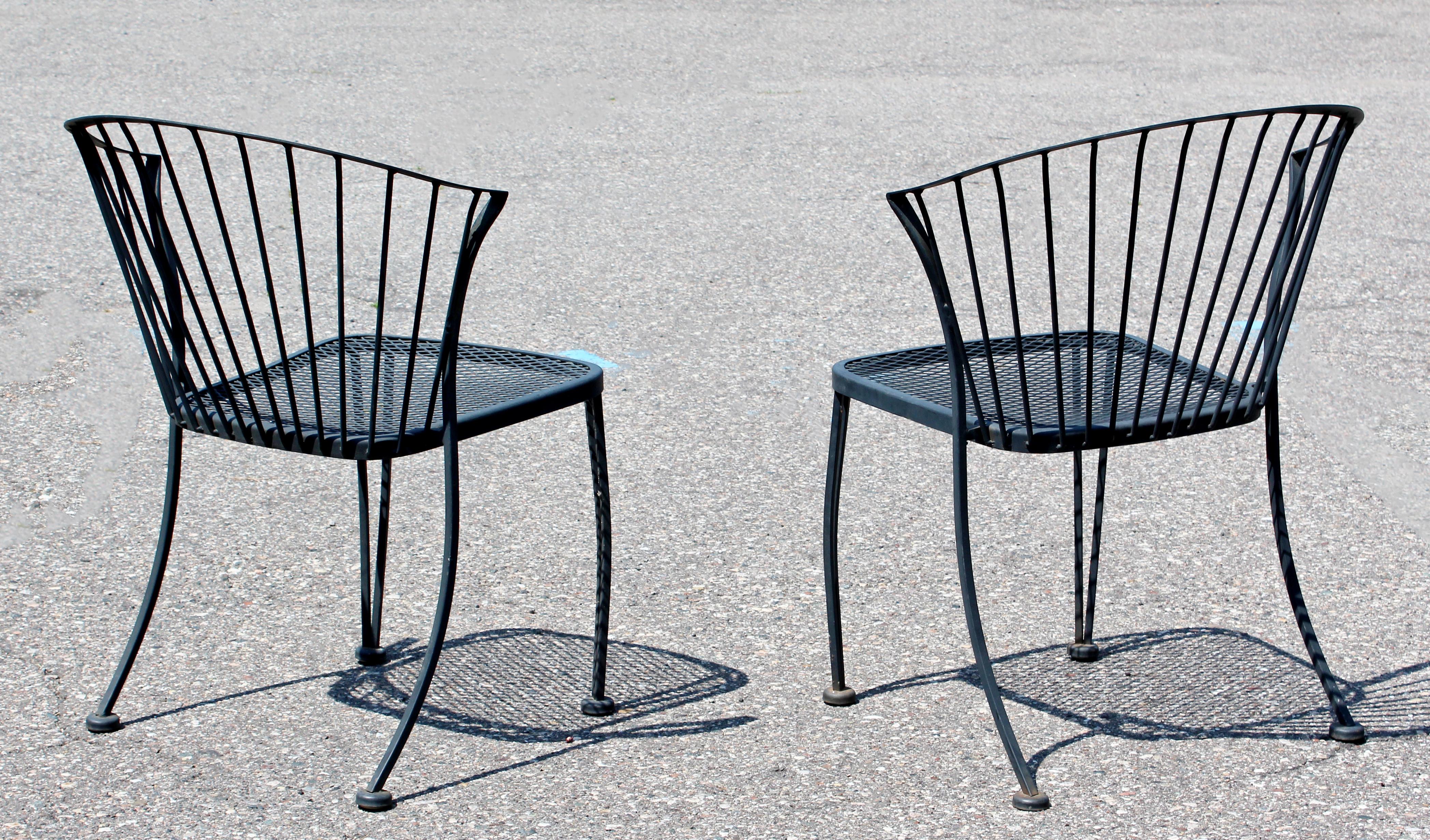 Iron Mid-Century Modern Woodard Set of 4 Curved Klismos Patio Side Chairs, 1960s