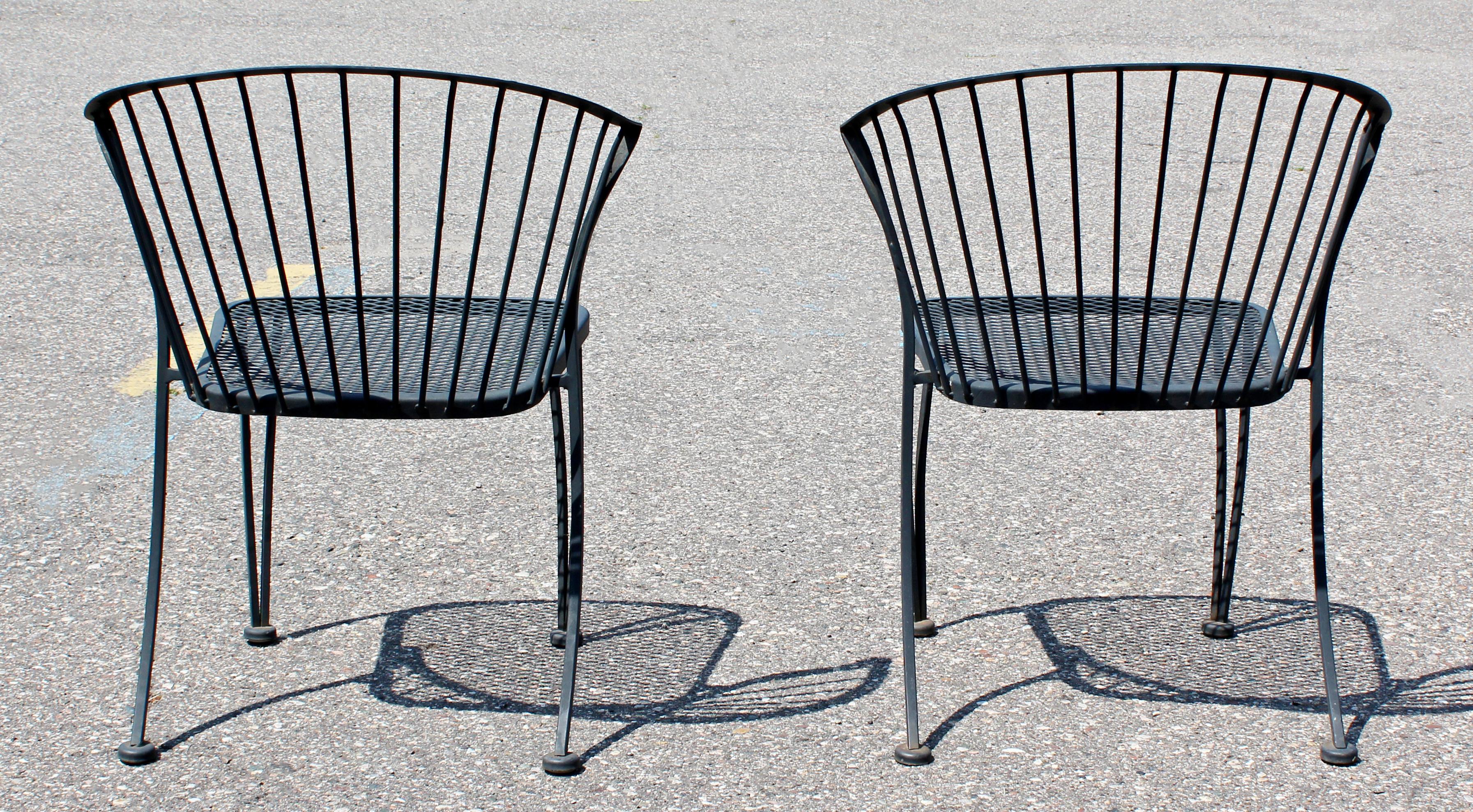 Mid-Century Modern Woodard Set of 4 Curved Klismos Patio Side Chairs, 1960s 1