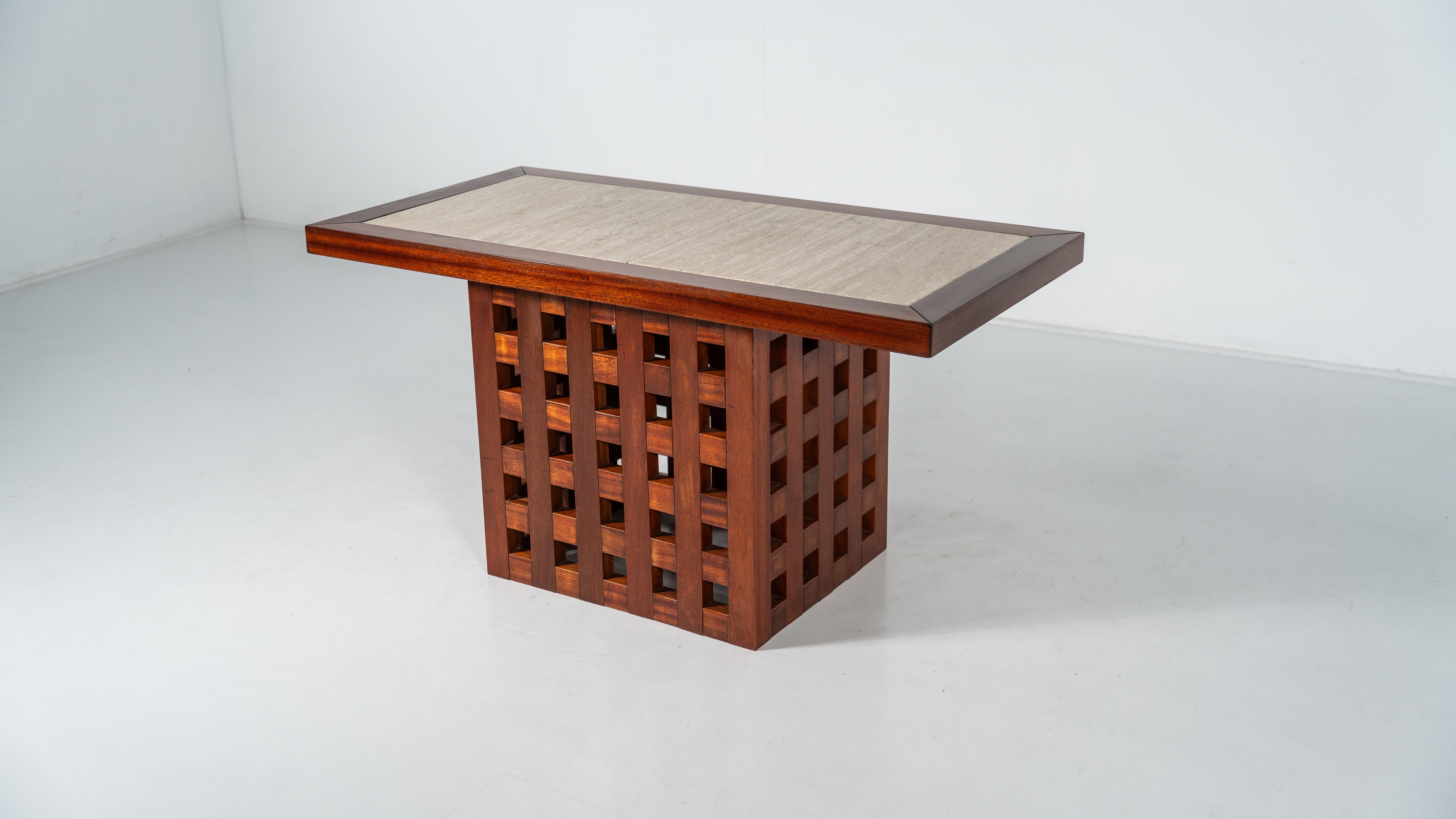 Moderner Tisch/Konsole aus Holz und Travertin aus der Mitte des Jahrhunderts, Italien, 1970er Jahre 