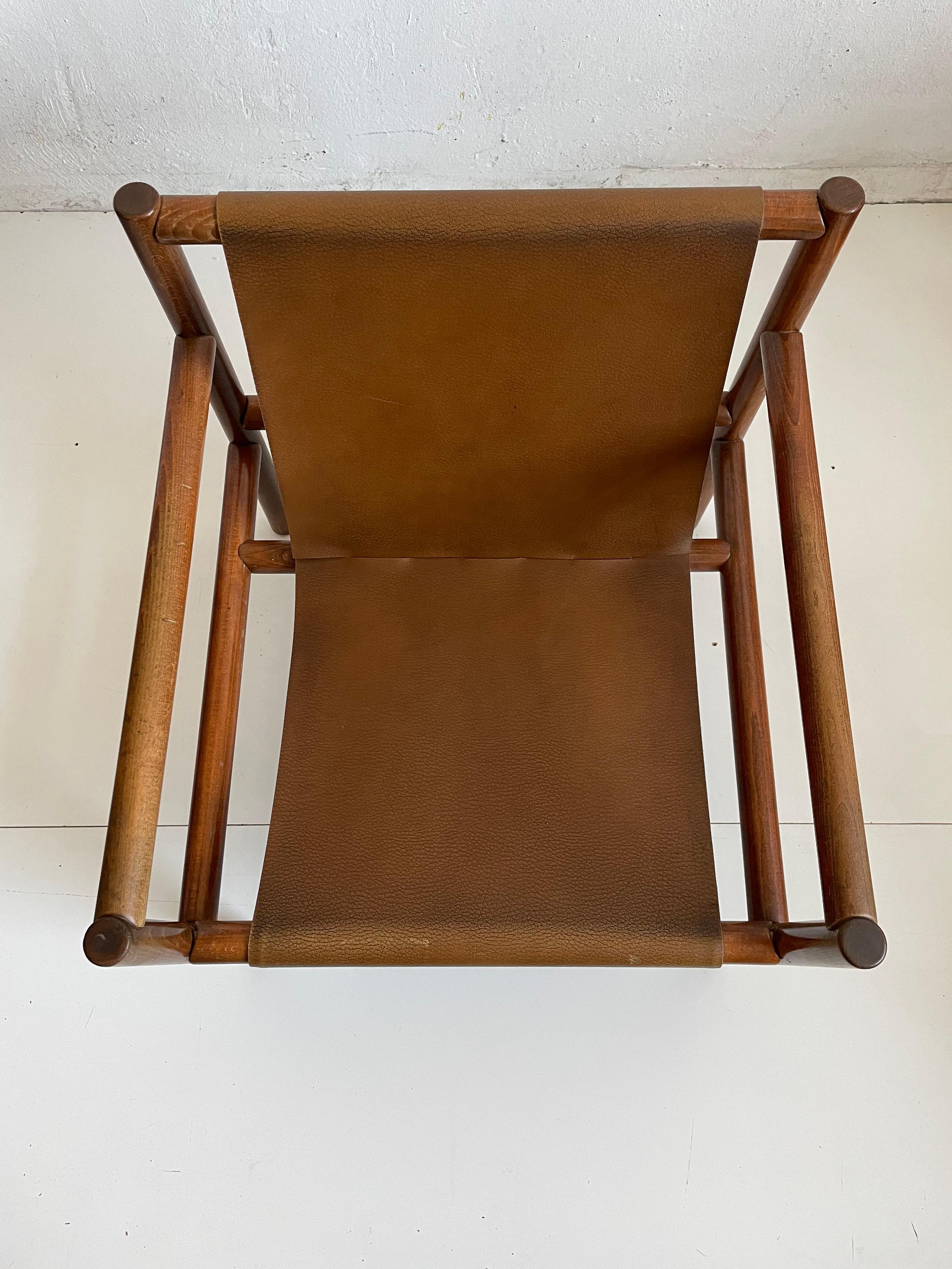 Fauteuil en bois moderne du milieu du siècle, siège en faux cuir, Stol Kamnik 1970 en vente 6