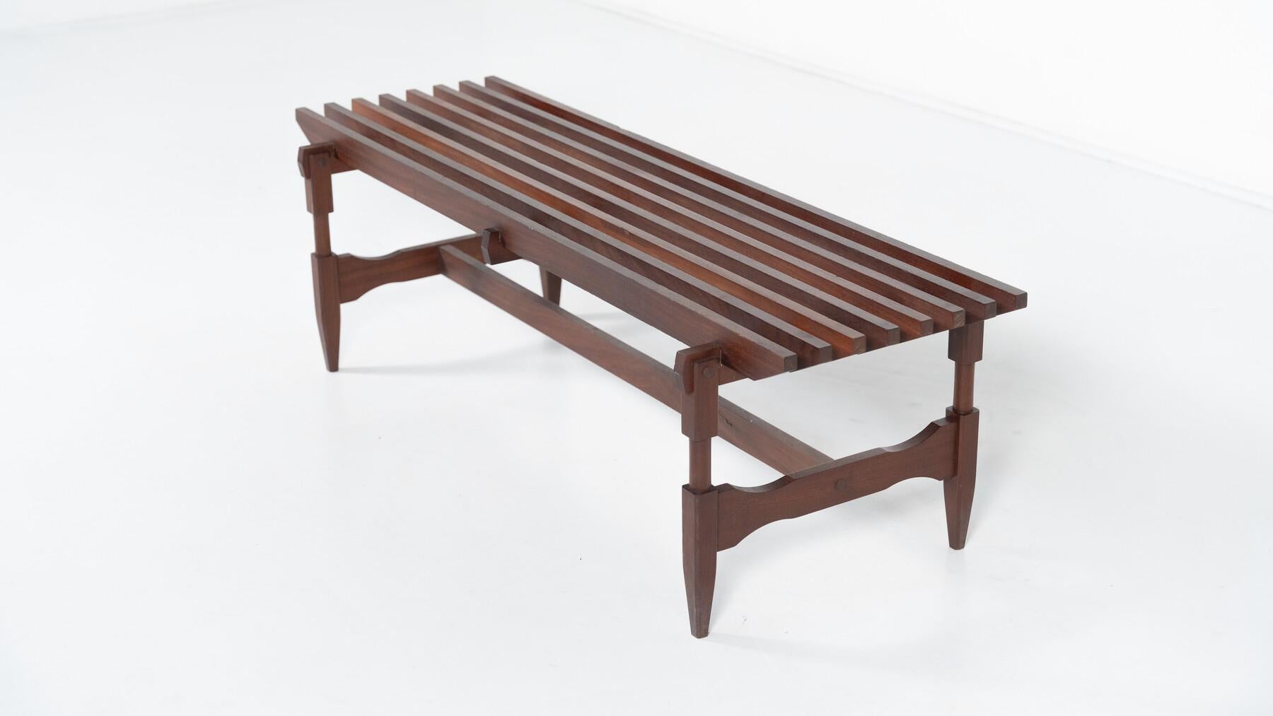 Banc en bois moderne du milieu du siècle par Ico et Luisa Parisi, Italie, années 1950
