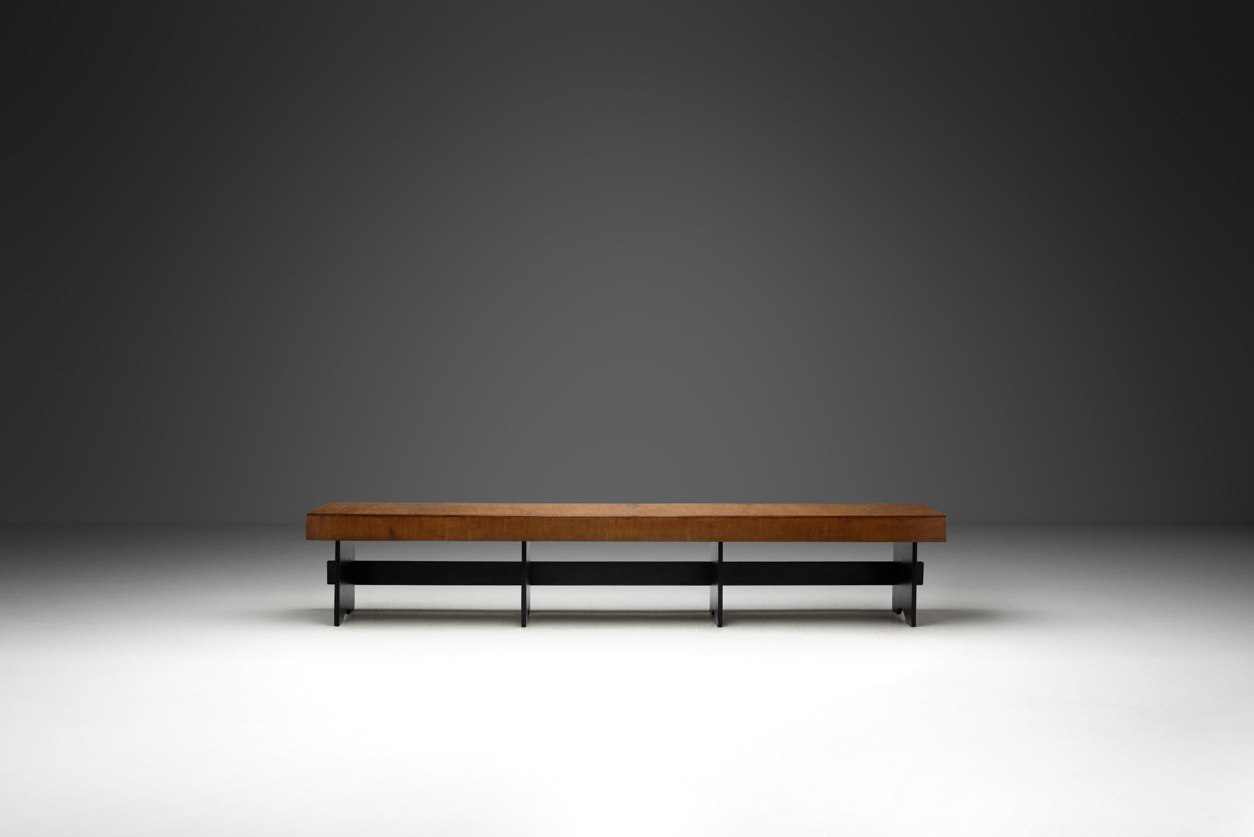 Européen Banc en bois moderne du milieu du siècle, Europe, vers 1950 en vente