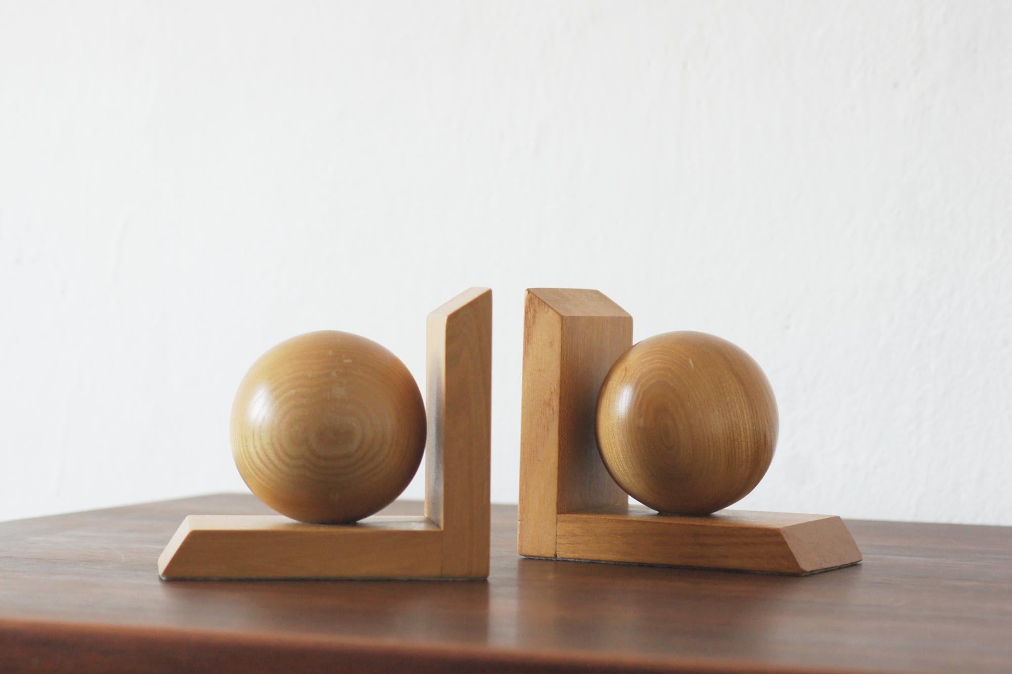 Mid-Century Modern Wooden Bookends, 1950s, Set of 2 Art Decó en venta