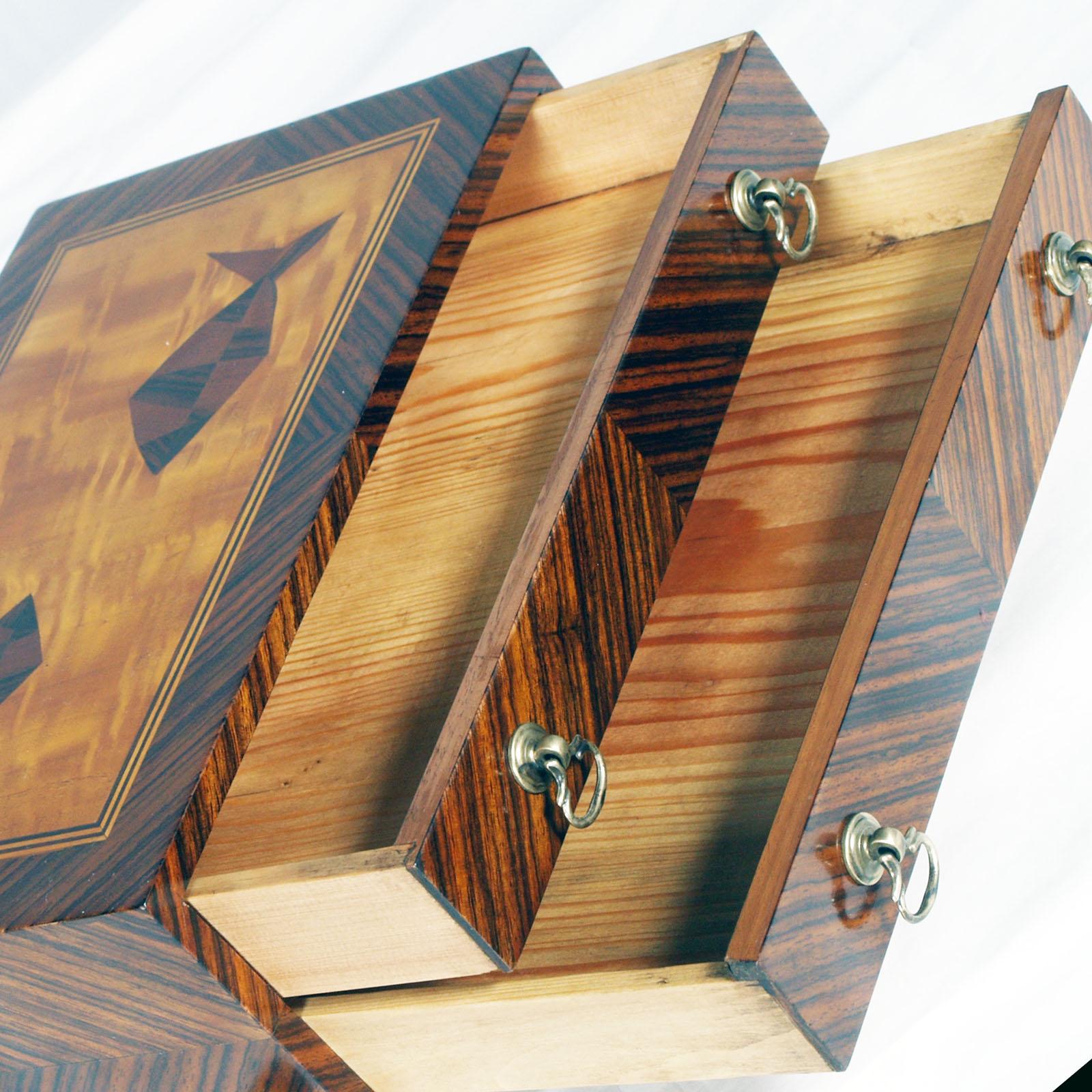Art Deco Early 20th Century Wooden Box Macassar Ebony venered for Jewelry Cantù atributet