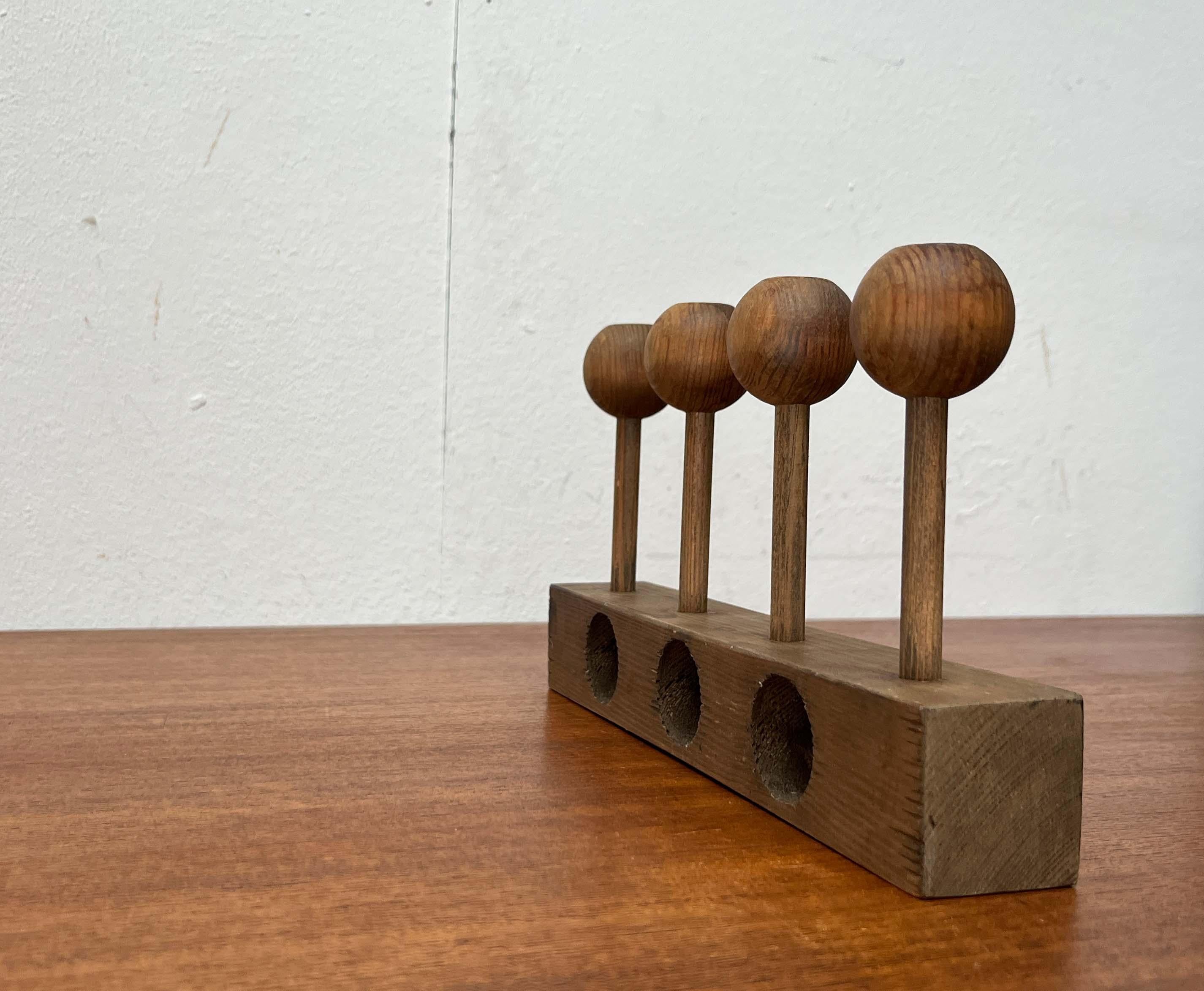 Portacandele in legno della modernità di metà secolo di Aarikka, anni '60 in vendita 8