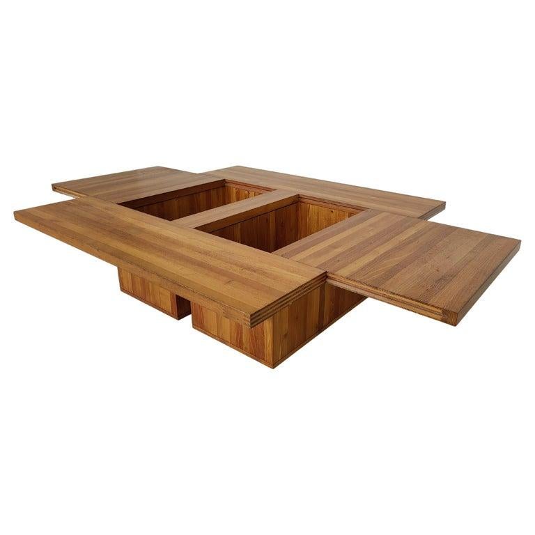 Mid-Century Modern Wooden Coffee Table Mod. 454 Il Castello by Mario Bellini  For Sale 1