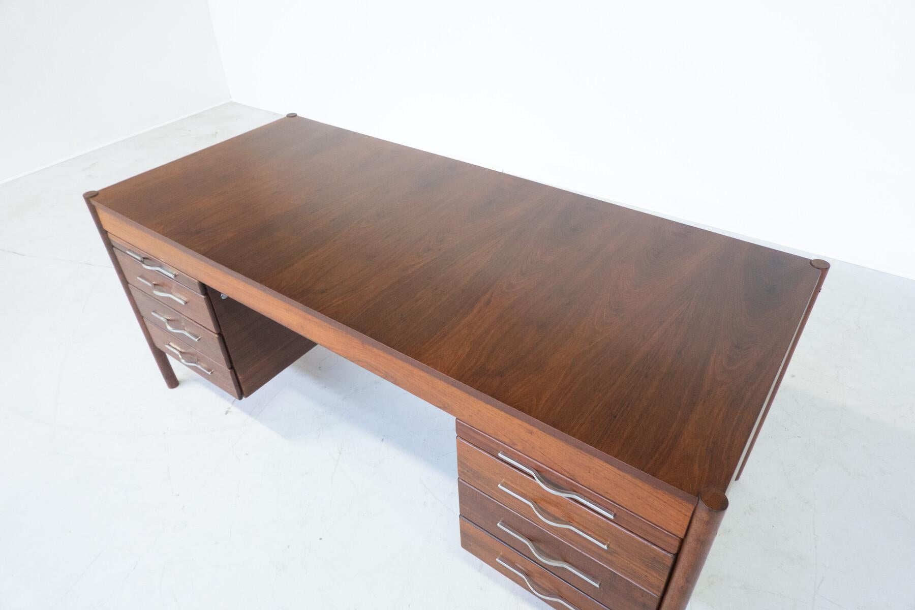 Mid-Century Modern Wooden Desk by Jean Gillon, Brazil, 1960s For Sale 2