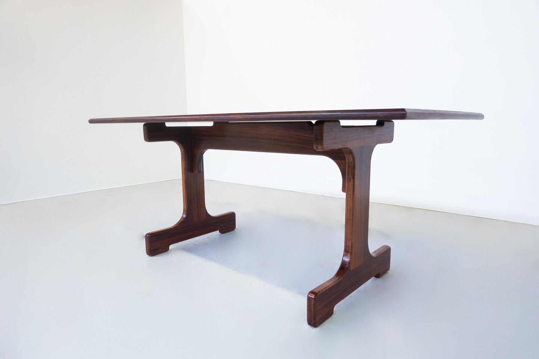 Mid-Century Modern Wooden Dining Table, Italy, 1970s For Sale 1