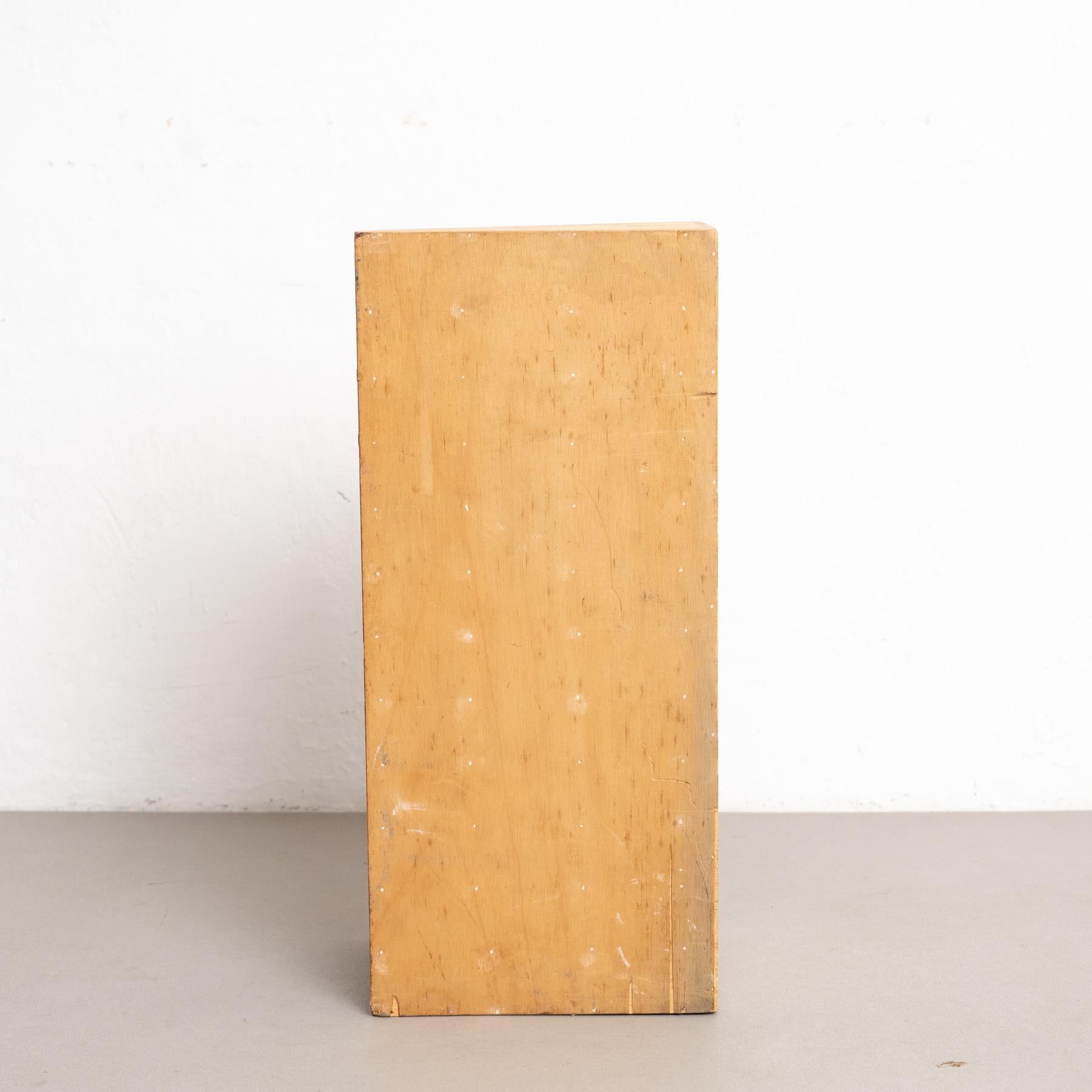 Mid-Century Modern Wooden Magazine Holder, Circa 1950 – Bauhaus Style For Sale 4