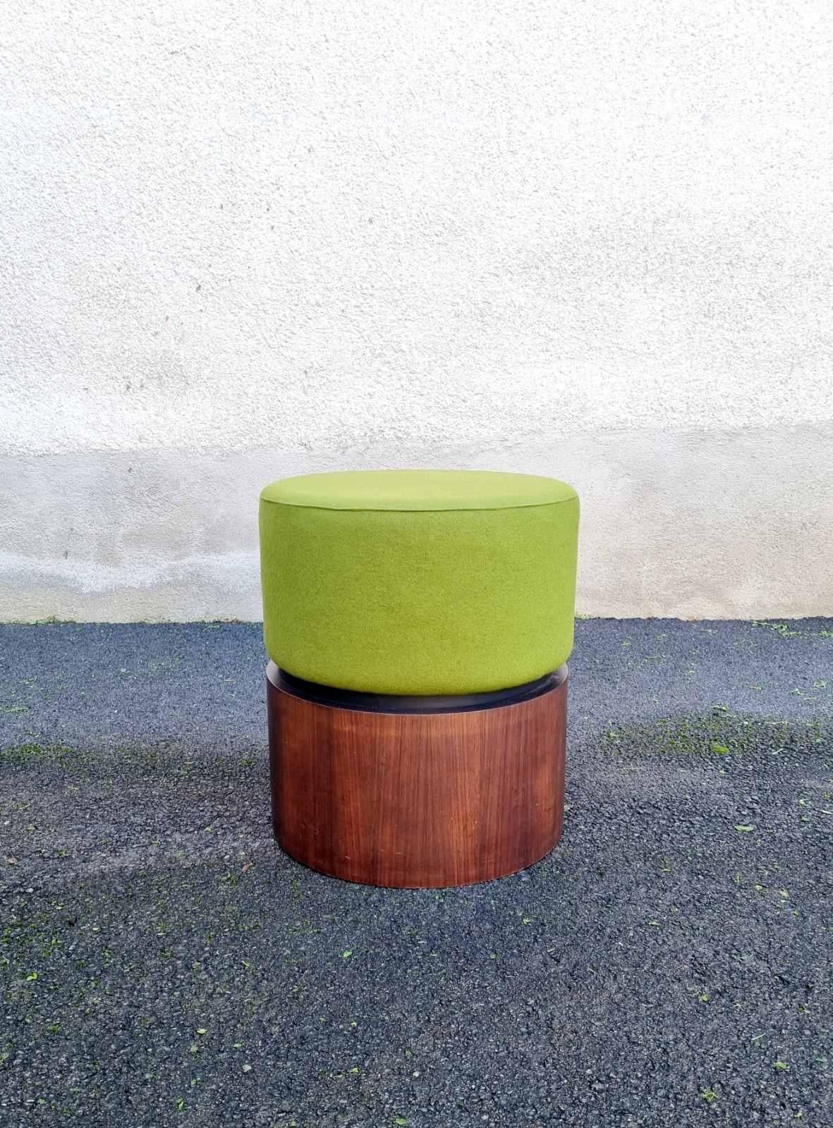 Mid Century Modern Wooden Ottoman, Italy 60s In Good Condition For Sale In Lucija, SI