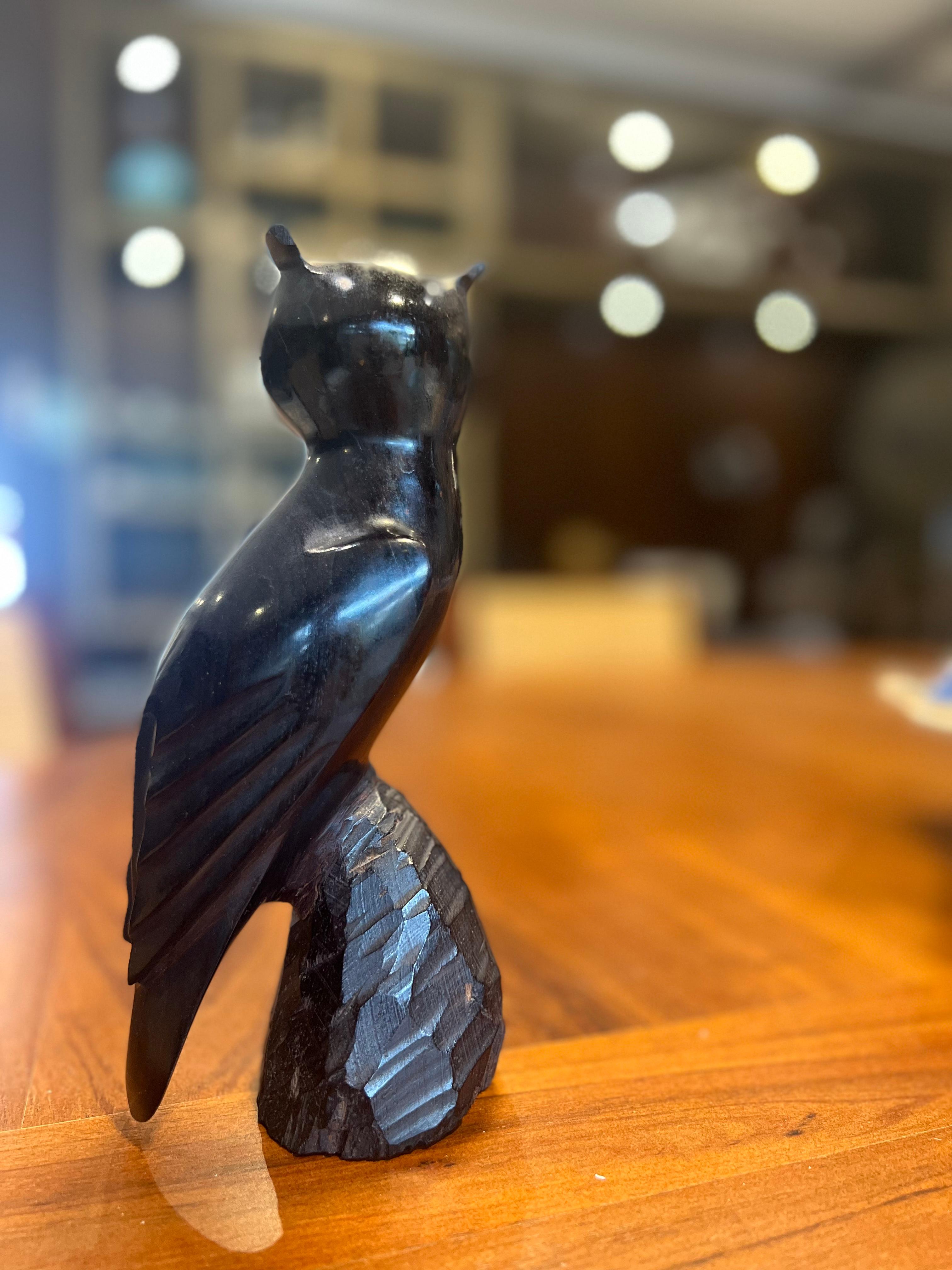 Mid Century Modern Wooden Owl Carving In Good Condition For Sale In San Pedro Garza Garcia, Nuevo Leon