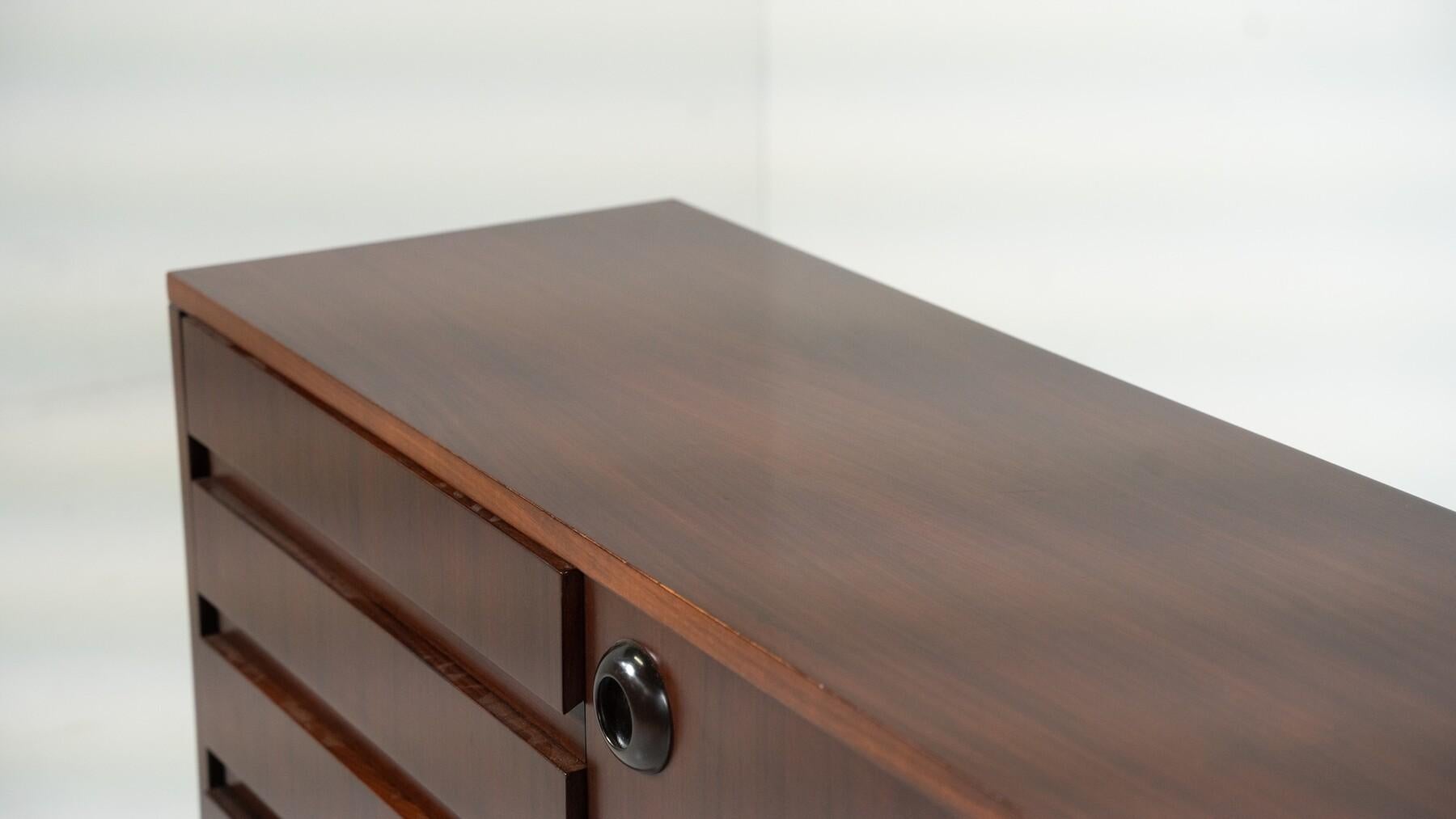 Mid-Century Modern Wooden Sideboard, Italy For Sale 6