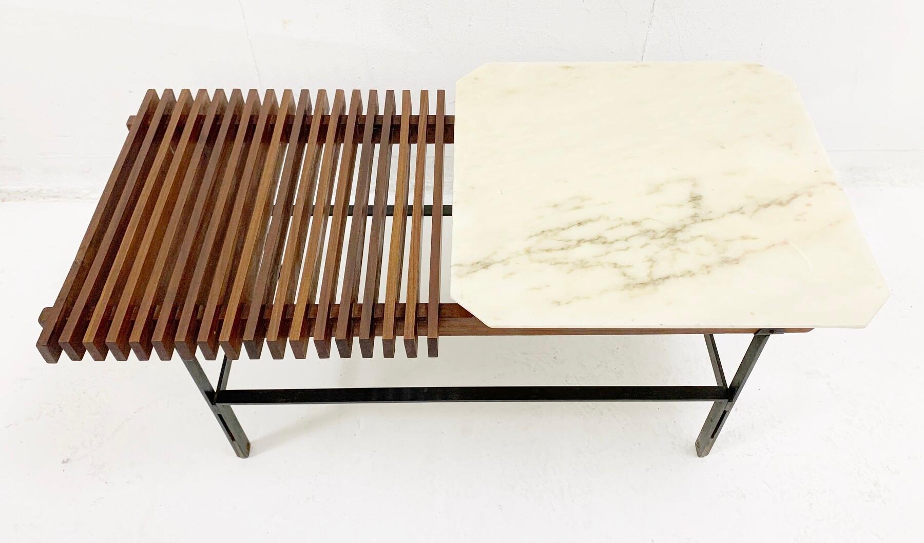Mid-Century Modern Wooden Slatted Bench / Marble Side Table, Italy, 1960s In Good Condition In Brussels, BE