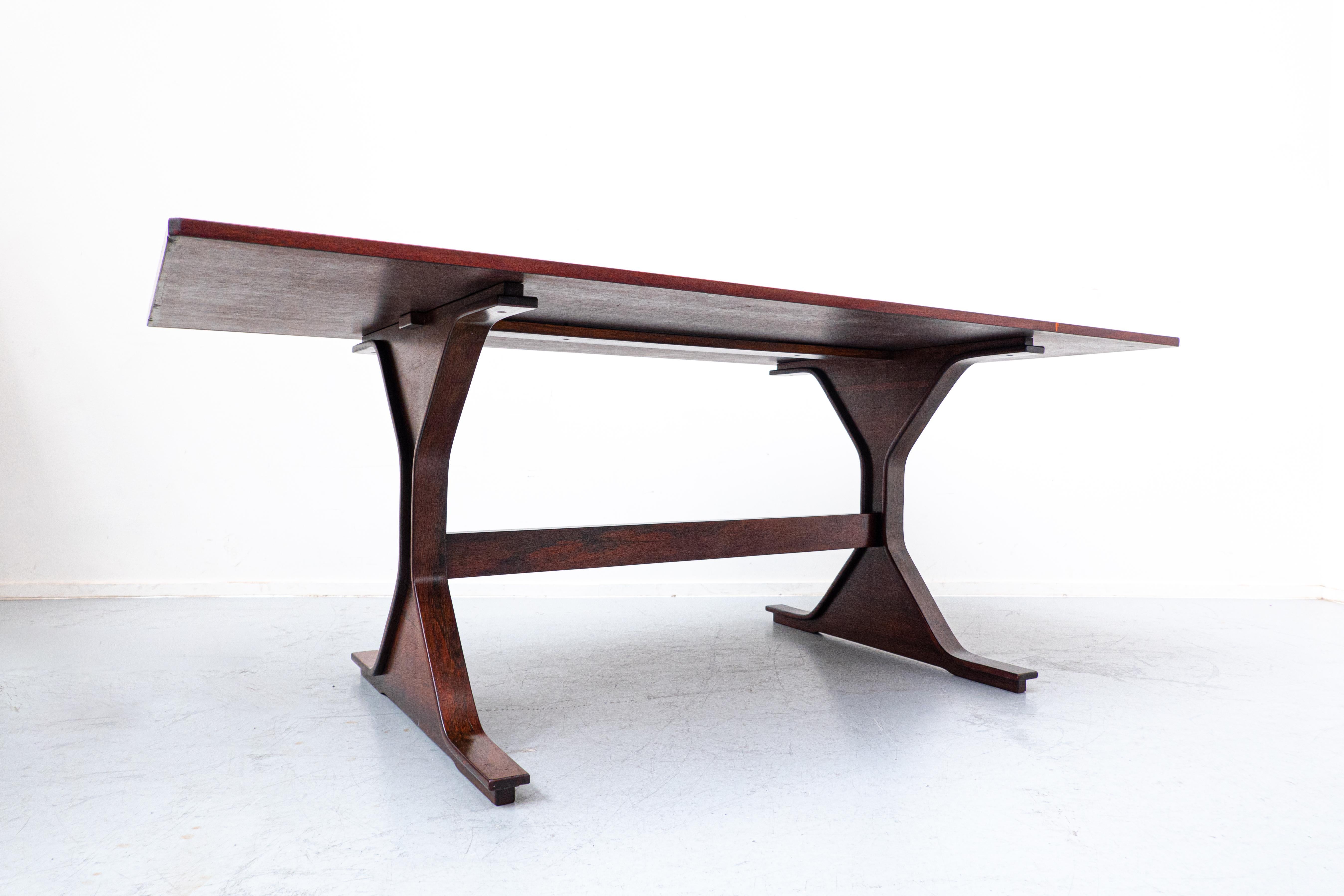 Mid-Century Modern Wooden Table by Gianfranco Frattini for Bernini, 1960s 5