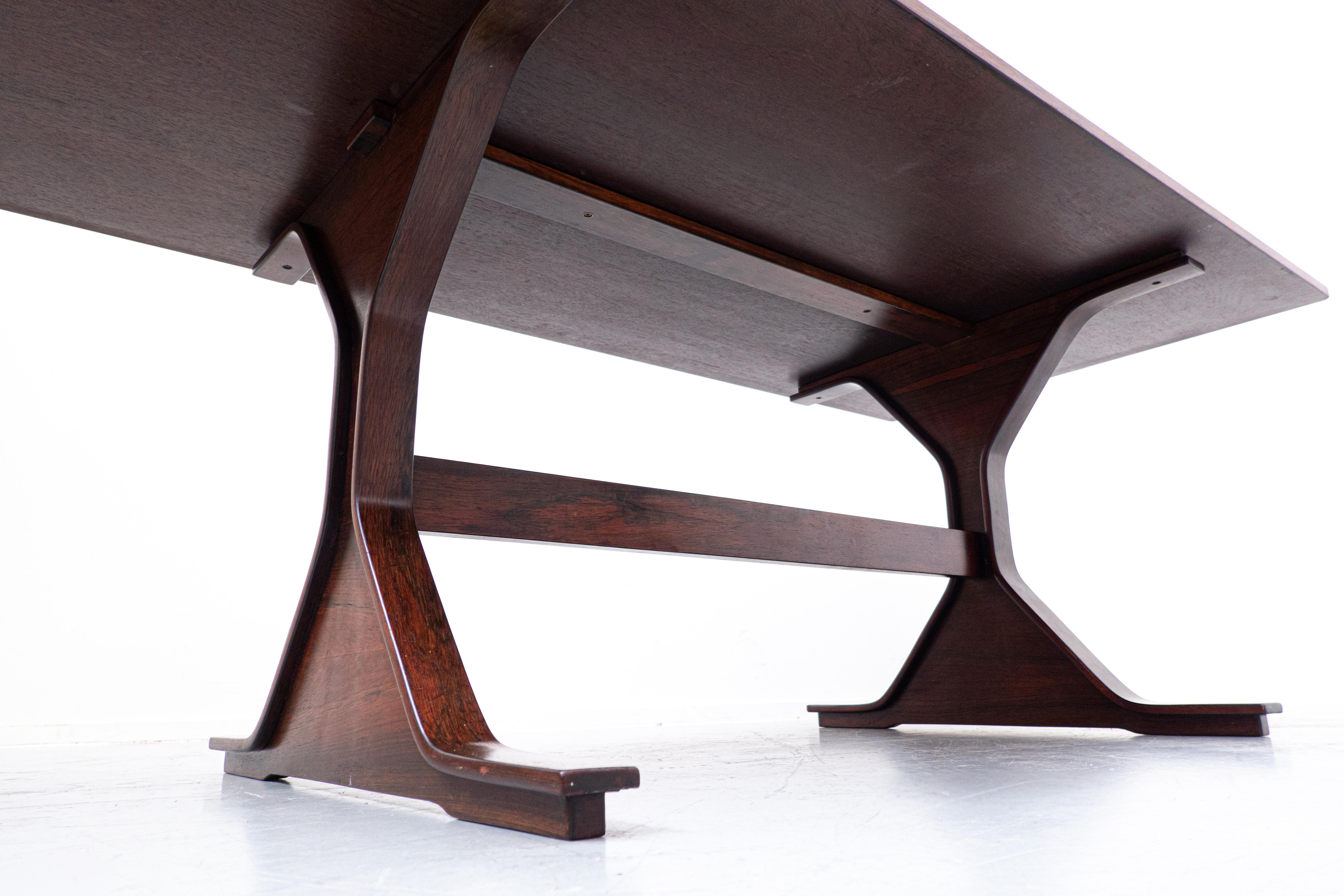 Mid-Century Modern Wooden Table by Gianfranco Frattini for Bernini, 1960s 6
