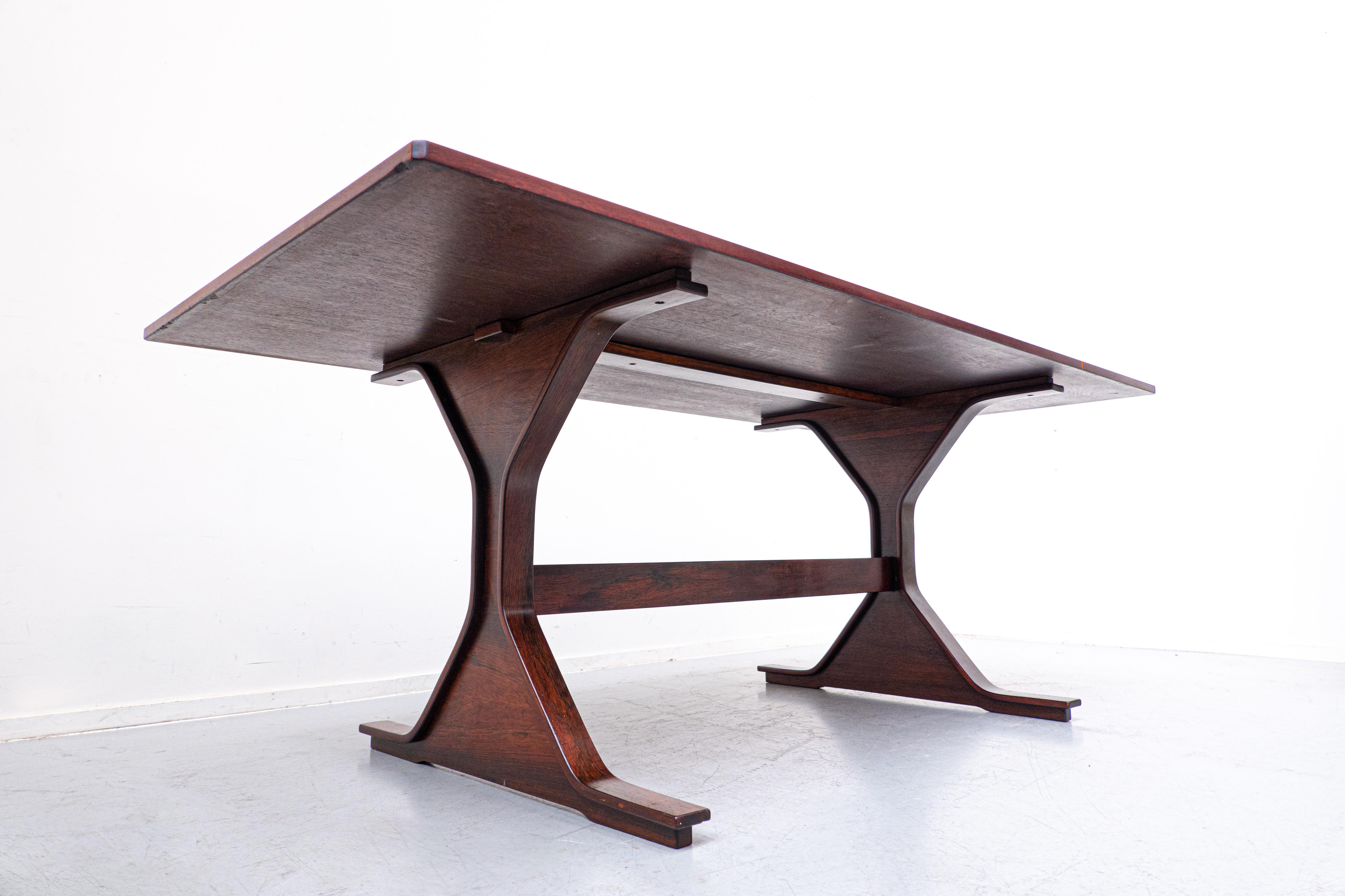 Mid-Century Modern Wooden Table by Gianfranco Frattini for Bernini, 1960s 1