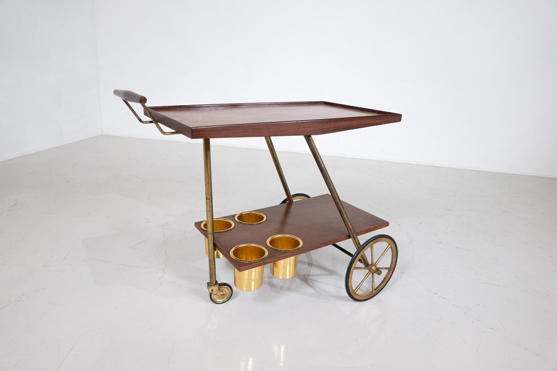 Italian Mid-Century Modern Wooden Trolley, Italy, 1960s For Sale