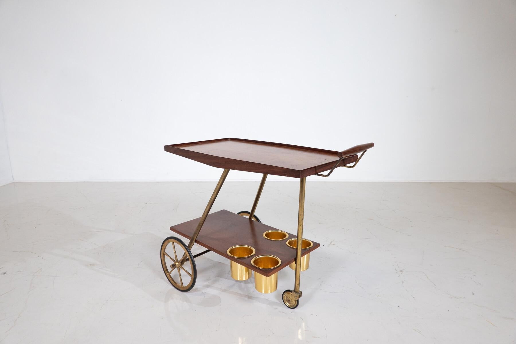 Mid-Century Modern Wooden Trolley, Italy, 1960s In Good Condition For Sale In Brussels, BE