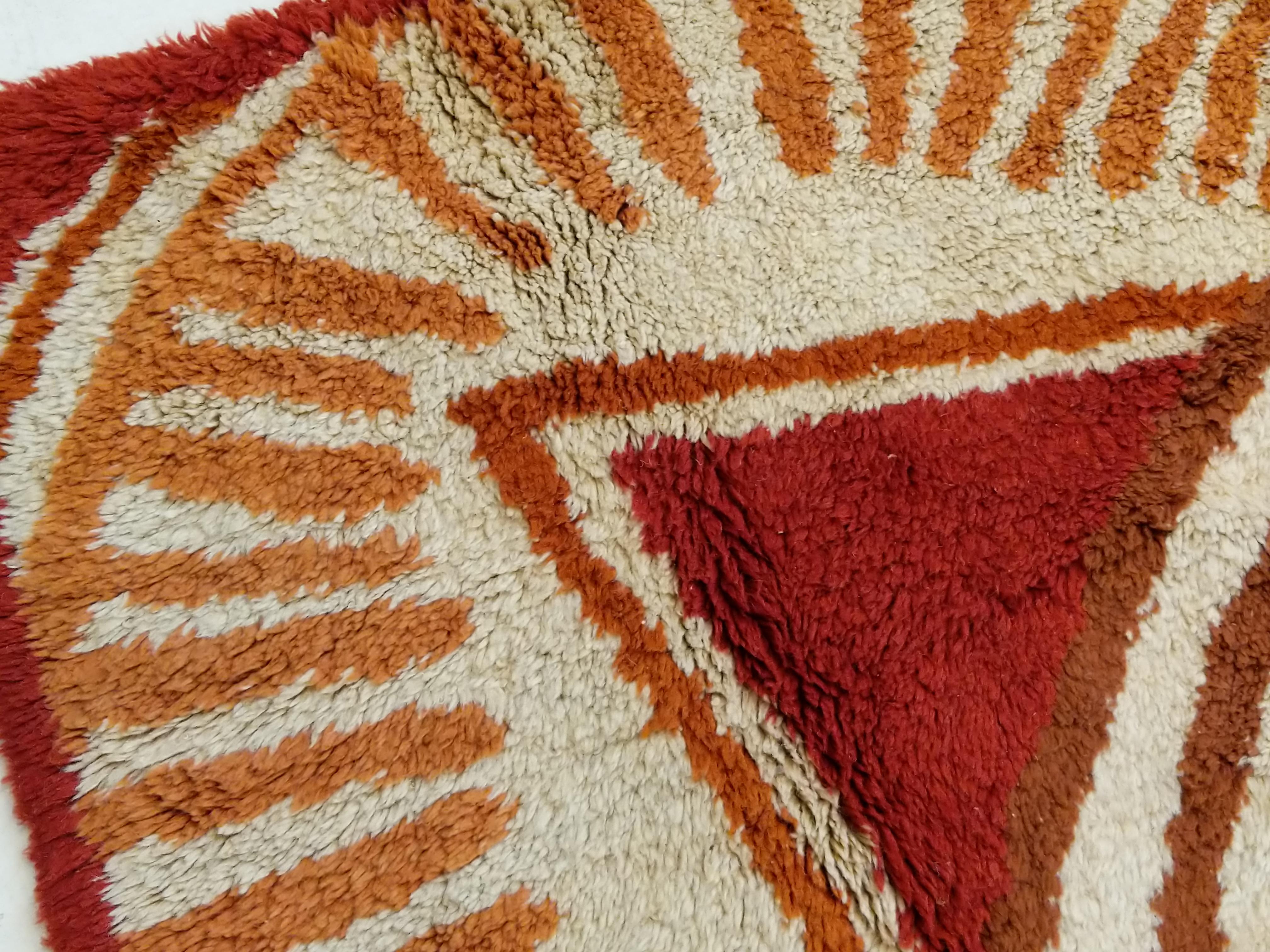 Highly Unusual Mid-Century Modern Wool Moroccan Rug  3