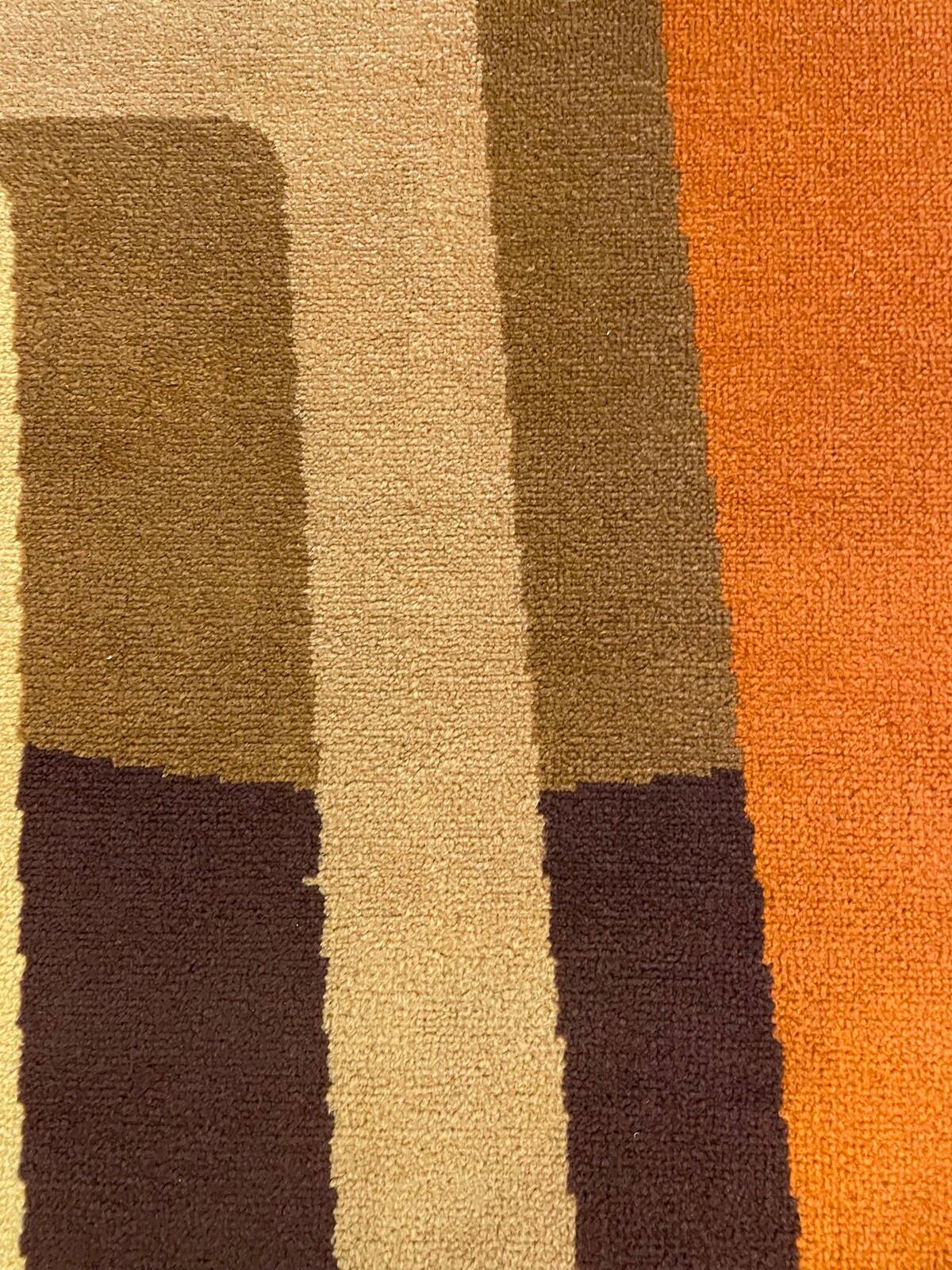 Tapis en laine moderne du milieu du siècle dernier avec motif géométrique, Italie, 1970 Bon état - En vente à Brussels, BE
