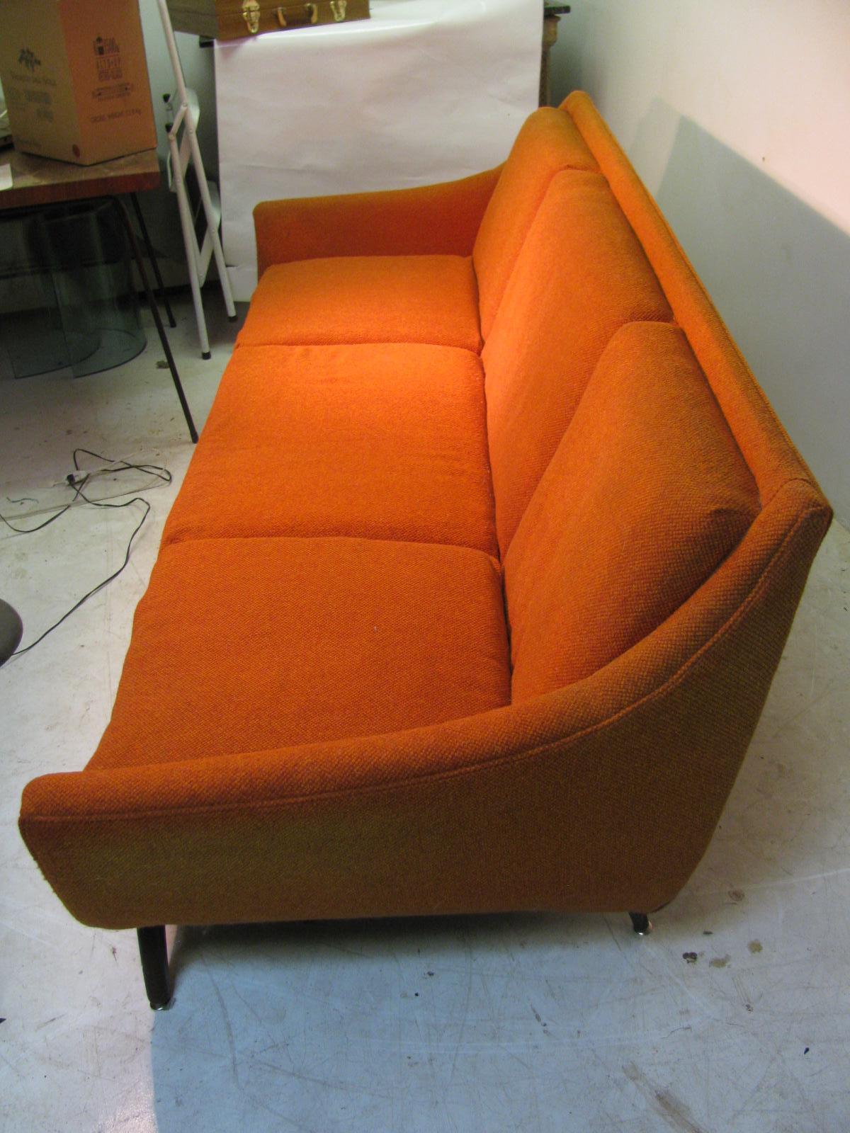 bassett leather sofa