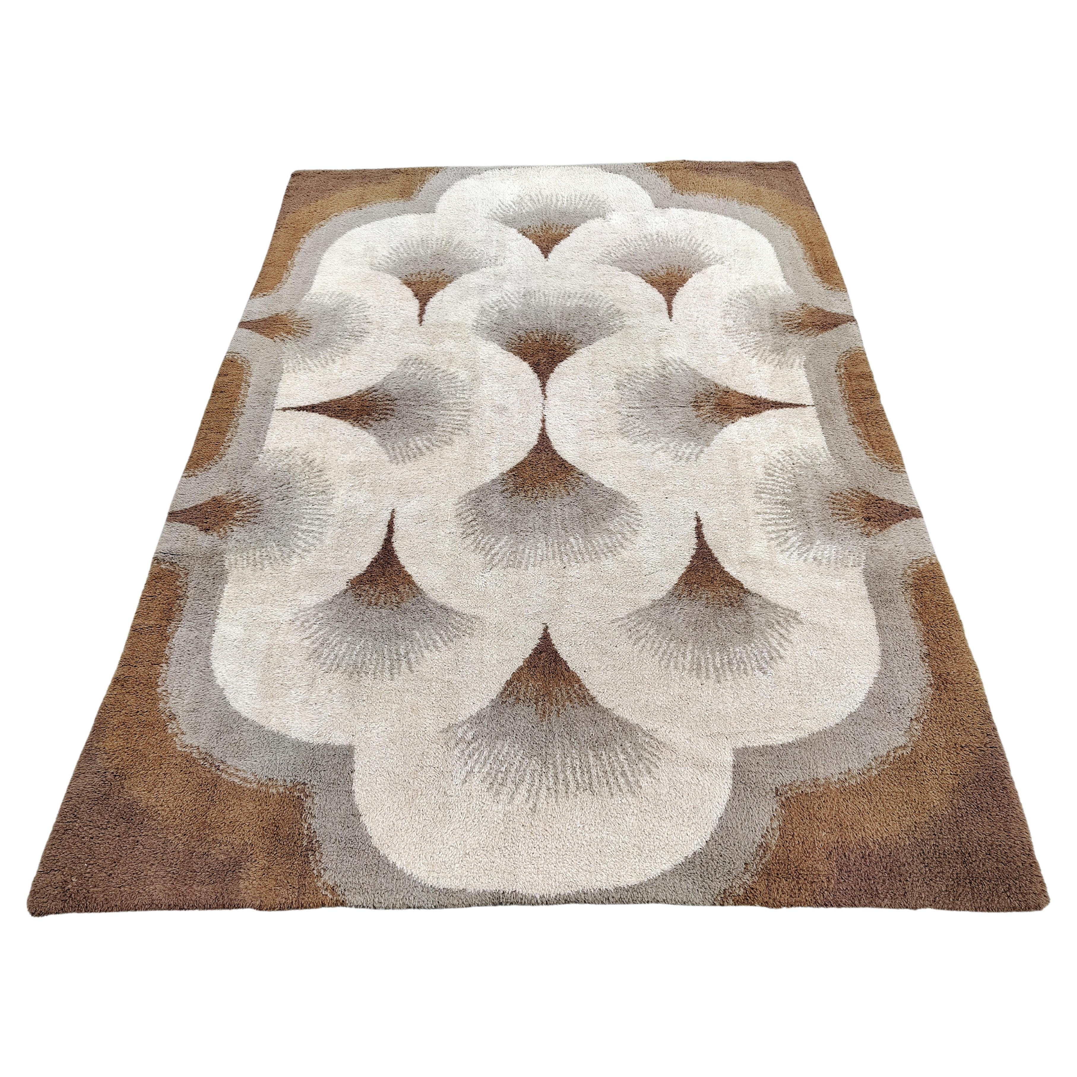 Mid Century Modern Woolen Rug Inspired by Art Deco, West Germany 1970s For Sale