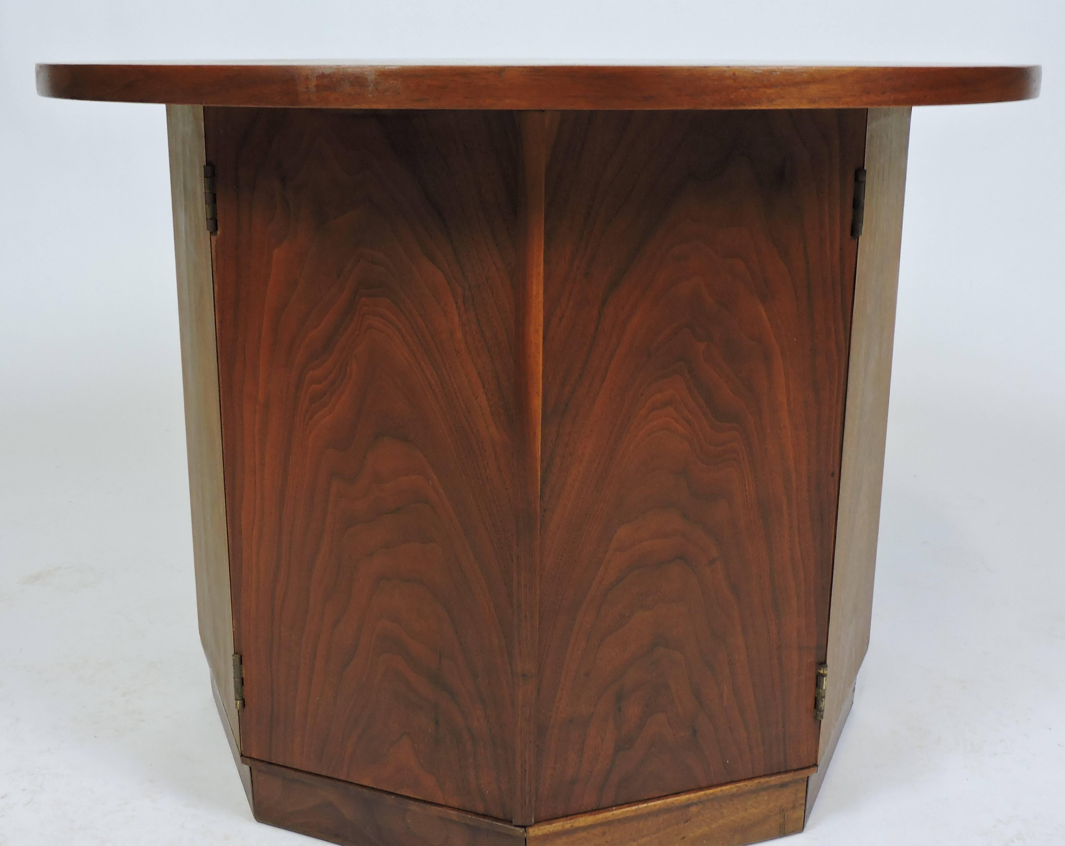 Mid-Century Modern Wormley Style Walnut Hexagonal End Table Cabinet 3