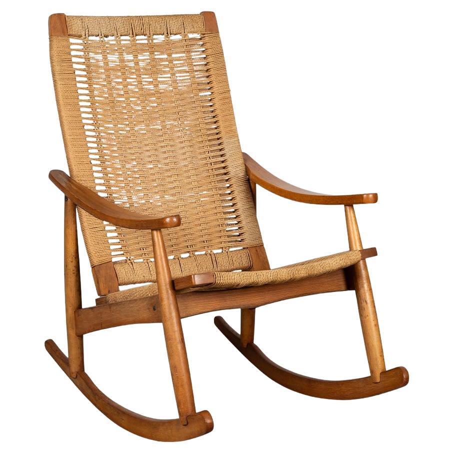 Mid-Century Modern Woven Rocking Chair in the Style of Hans Wegner