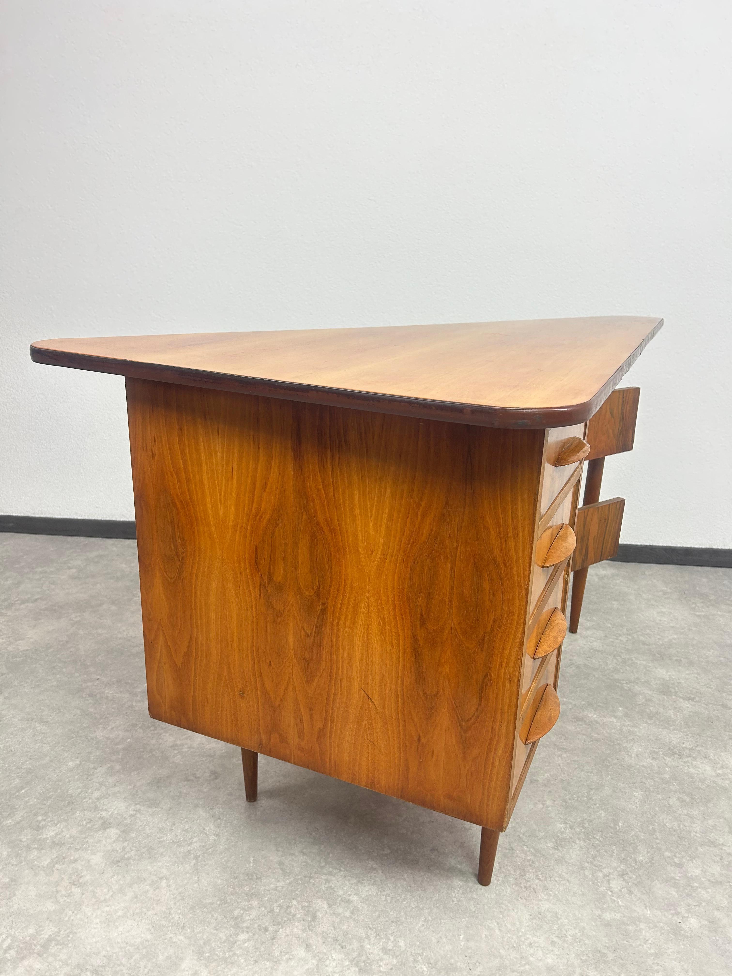 Bureau de travail The Moderns en vente 4