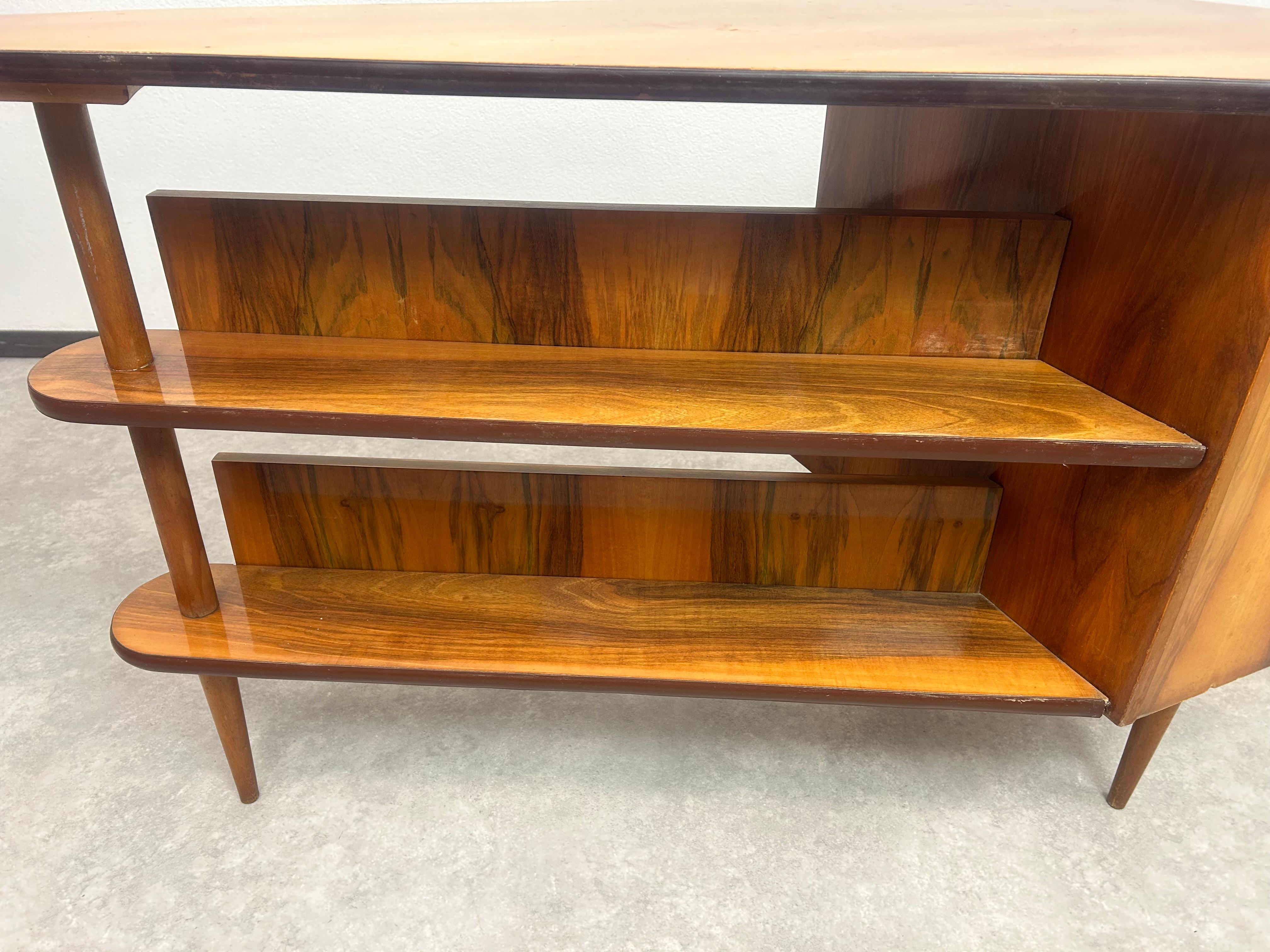 Bureau de travail The Moderns en vente 6