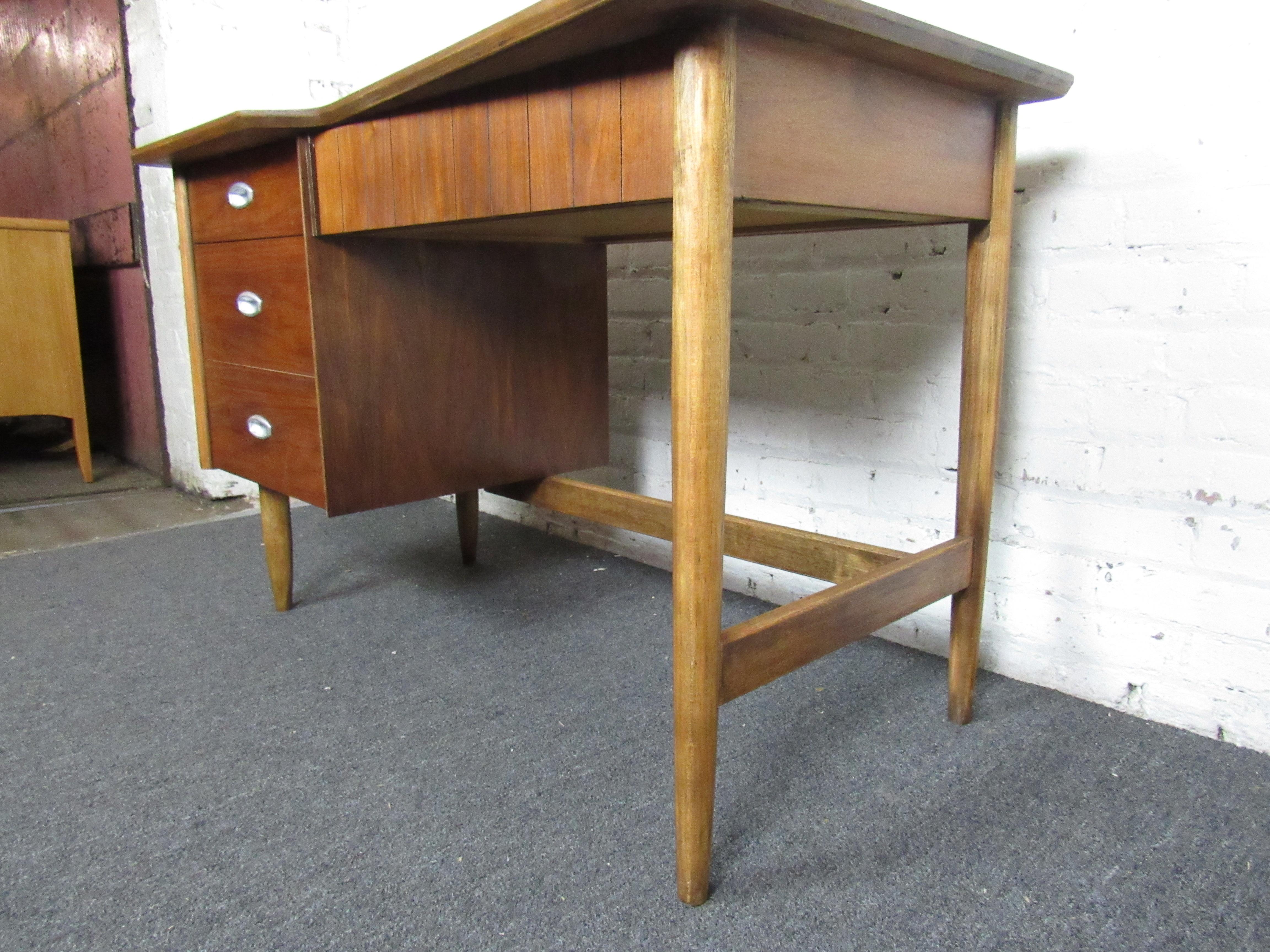 Walnut Mid-Century Modern Writing Desk