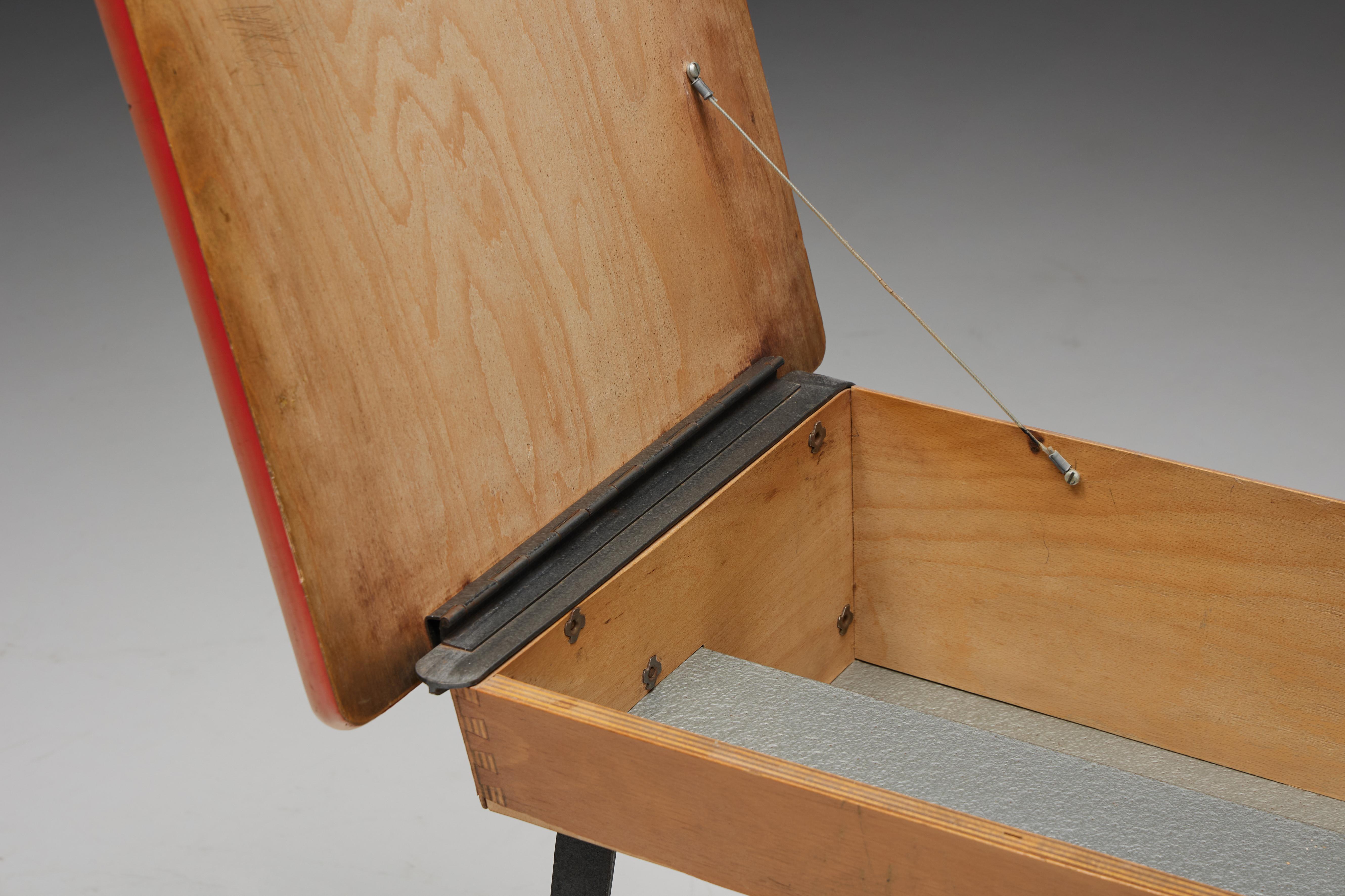 Metal Mid-Century Modern Writing Desk, Netherlands, 1960s For Sale