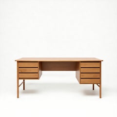 Bureau moderne du milieu du siècle avec tiroirs minimalistes par Artisanal