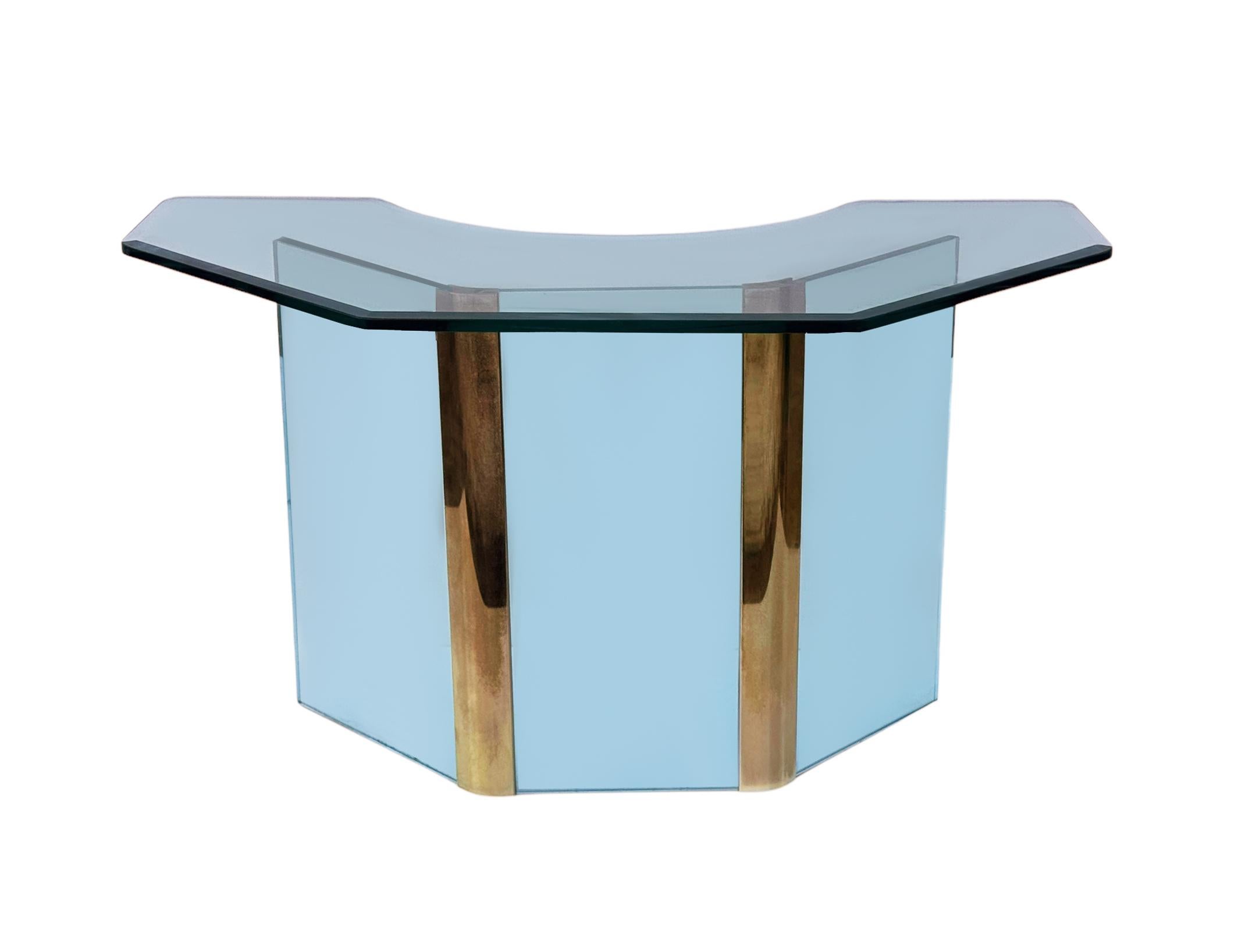 Moderner Schreibtisch oder Schreibtisch aus der Mitte des Jahrhunderts von Leon Rosen für Pace aus Messing und Glas im Zustand „Gut“ im Angebot in Philadelphia, PA