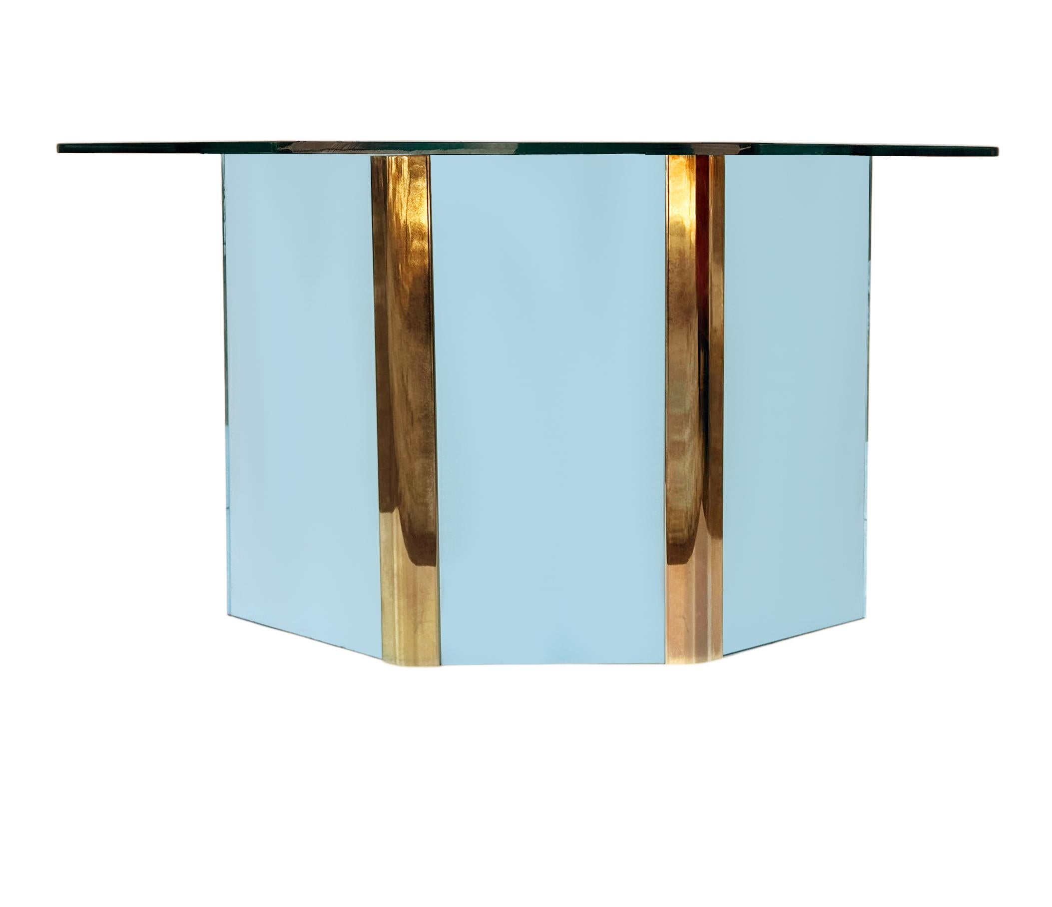 Moderner Schreibtisch oder Schreibtisch aus der Mitte des Jahrhunderts von Leon Rosen für Pace aus Messing und Glas (Ende des 20. Jahrhunderts) im Angebot