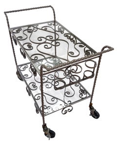 Carrito de bar de hierro forjado moderno de mediados de siglo con volutas, años 40