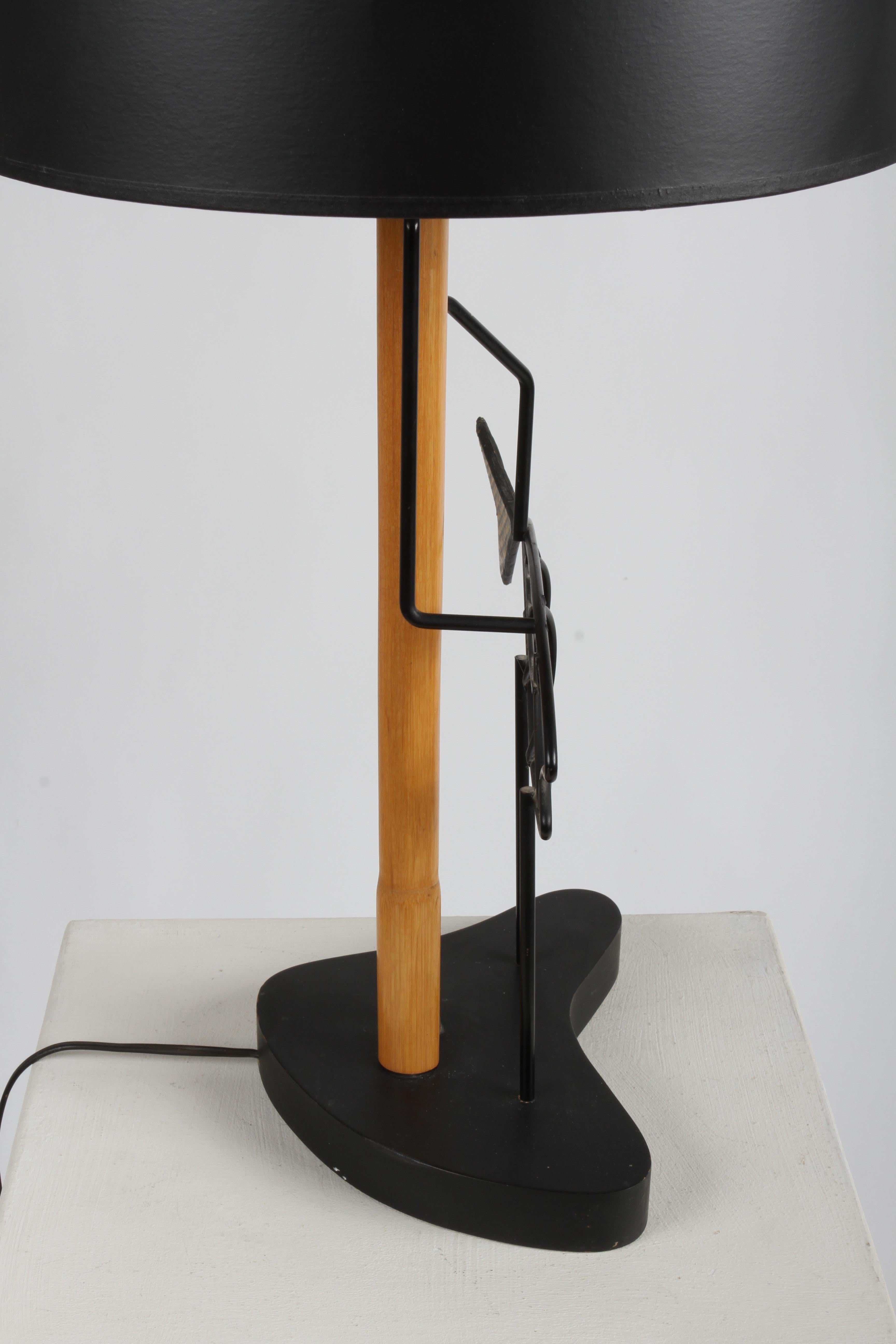 Mid-Century Modern Wrought Iron Fish From, Bamboo Table Lamp on Biomorphic Base For Sale 6