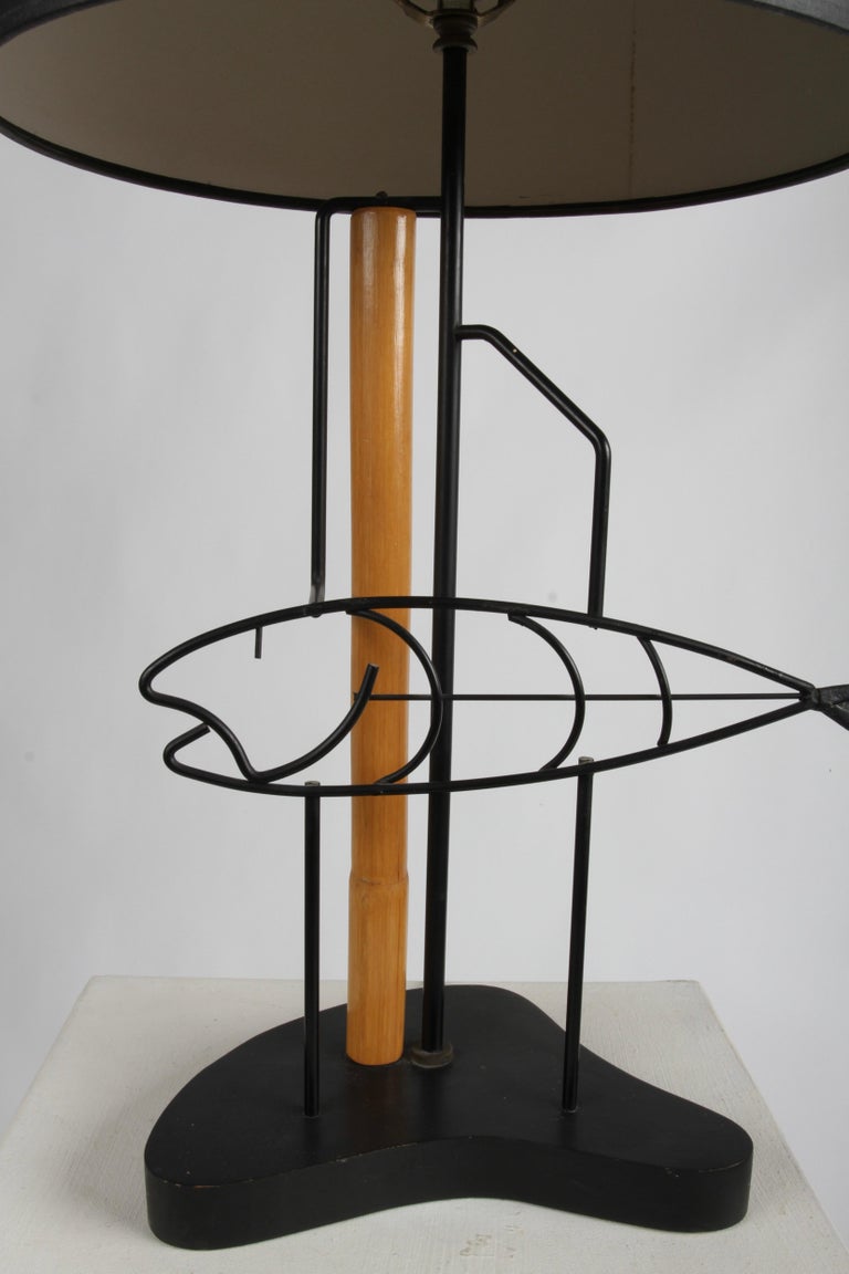 Mid-Century Modern Wrought Iron Fish From, Bamboo Table Lamp on Biomorphic Base For Sale 3