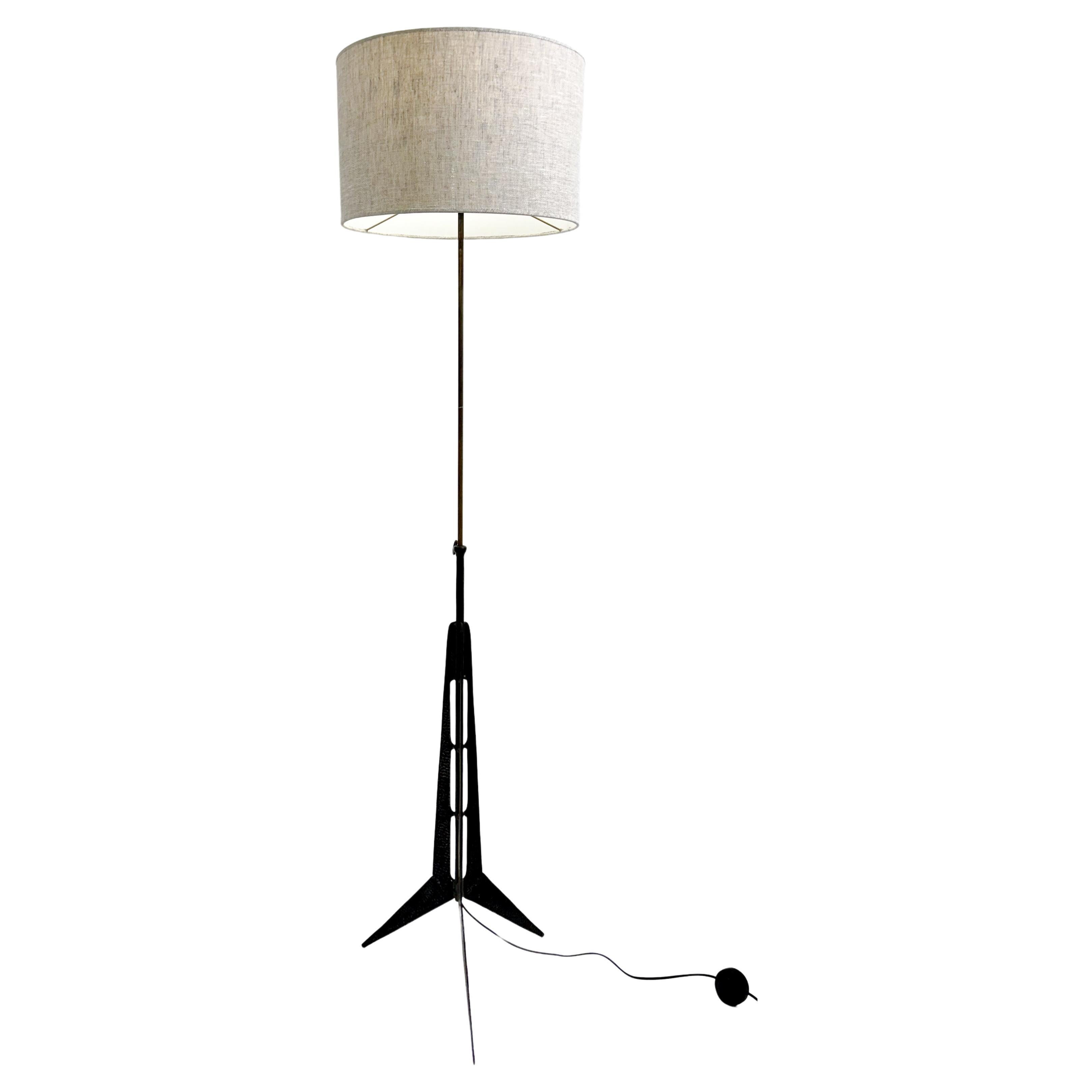 Mid Century Modern Wrought Iron Tripod Floor Lamp For Sale