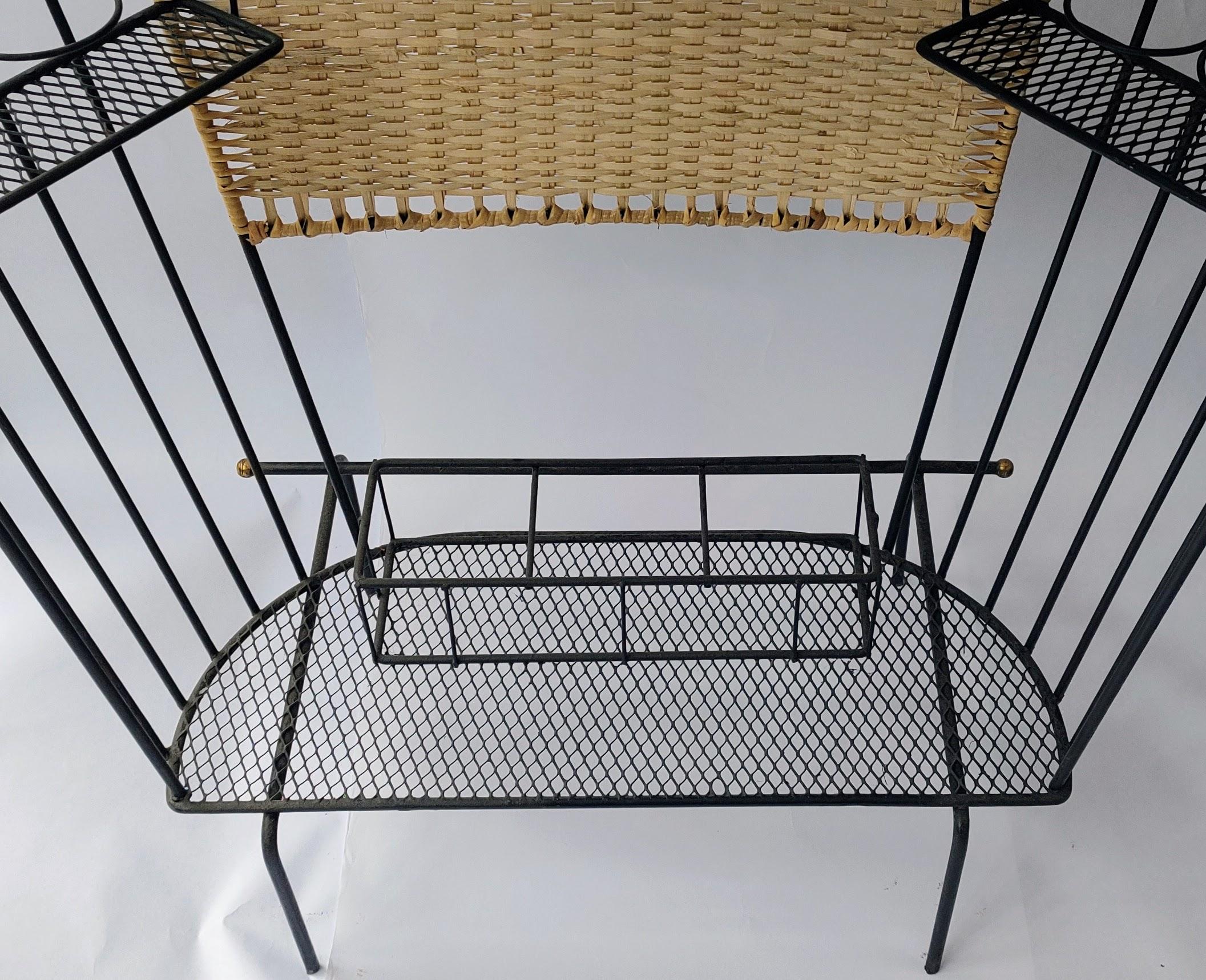 Mid Century Modern Wrought Iron wicker and wood Compact Bar by Tony Paul In Good Condition For Sale In Mexico, DF