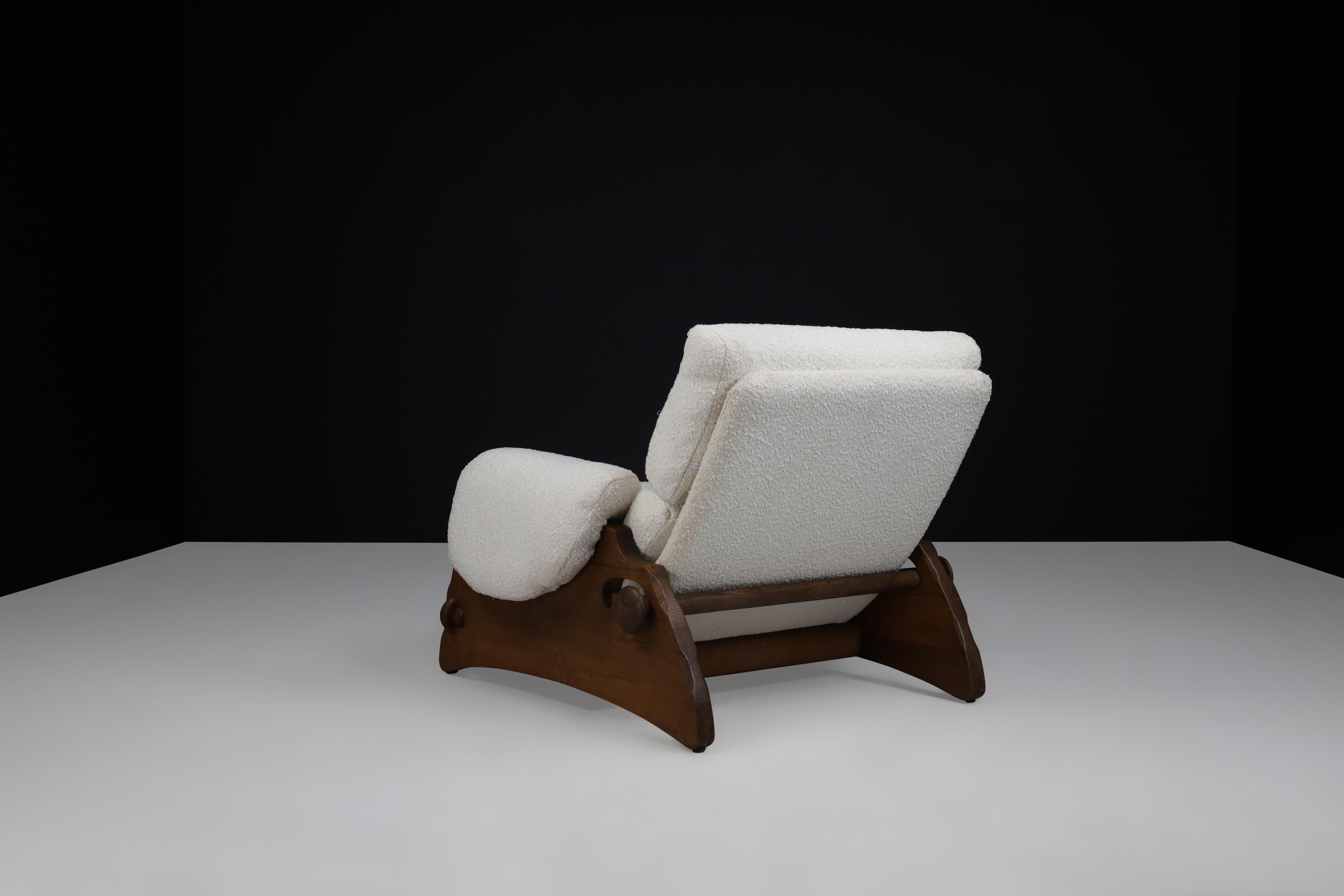 Mid-Century Modern XL Brutalist Lounge Chairs in Oak and Bouclé, Spain 1960s For Sale 9