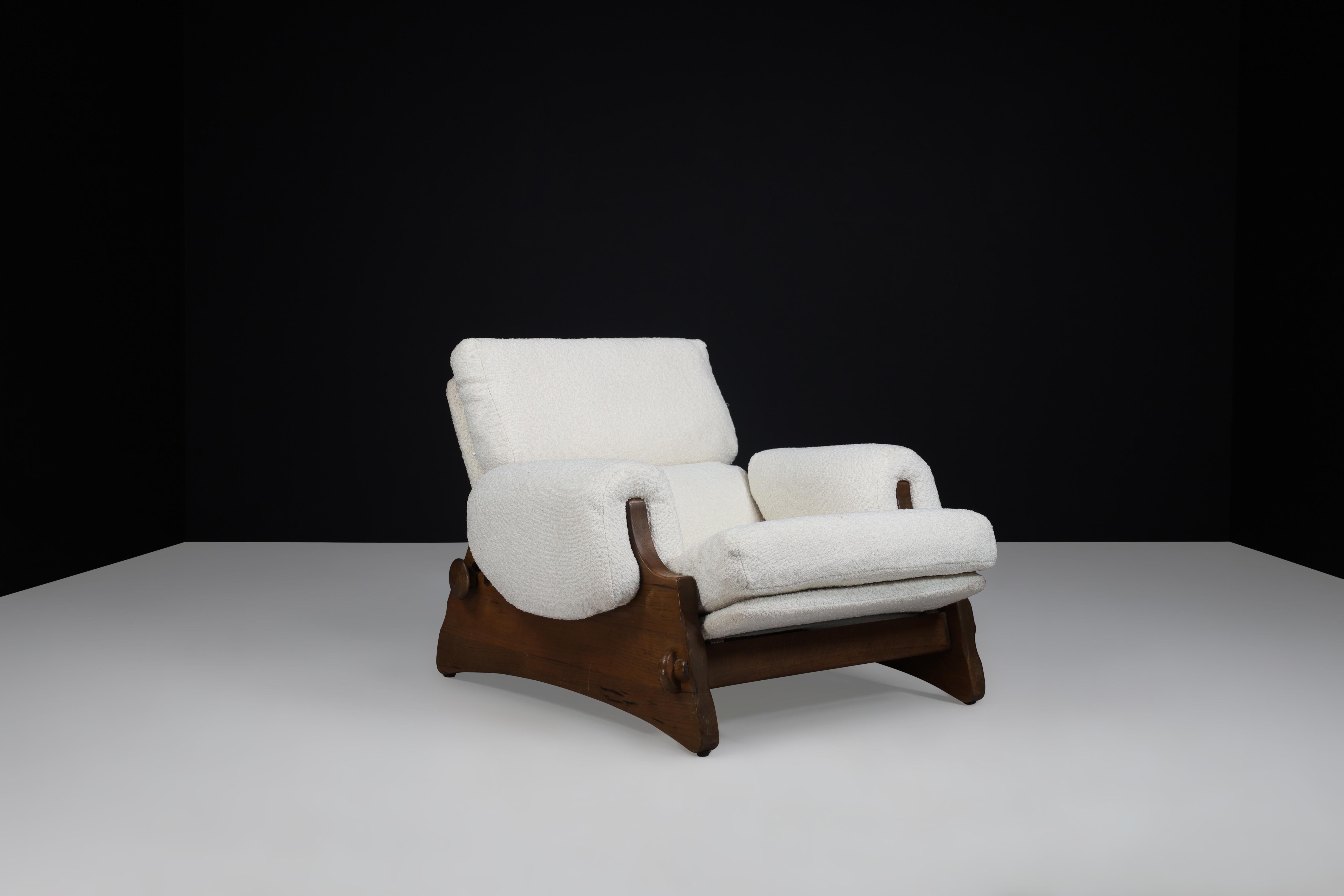 Mid-Century Modern XL Brutalist Lounge Chairs in Oak and Bouclé, Spain 1960s 11