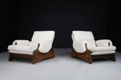 Brutalistische XL-Lounge-Stühle aus Eiche und Bouclé, Spanien 1960er Jahre