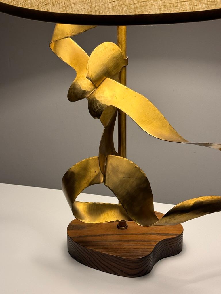 Mid-20th Century Mid Century Modern Yasha Heifetz Sculptural Abstract Brass Figure Table Lamp For Sale