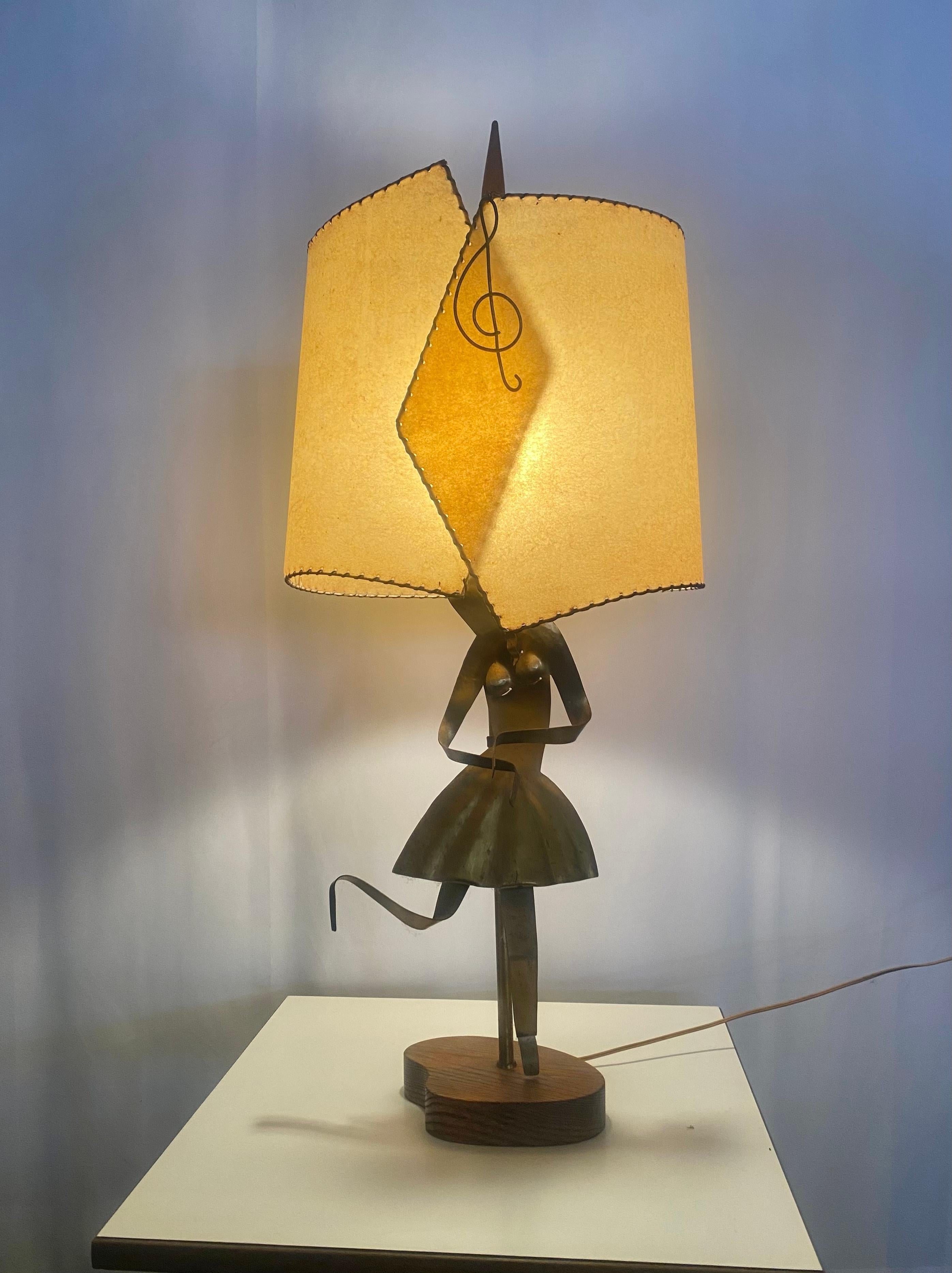 Mid Century Modern Yasha Heifetz Sculptural Abstract Brass Figure Table Lamp For Sale 2