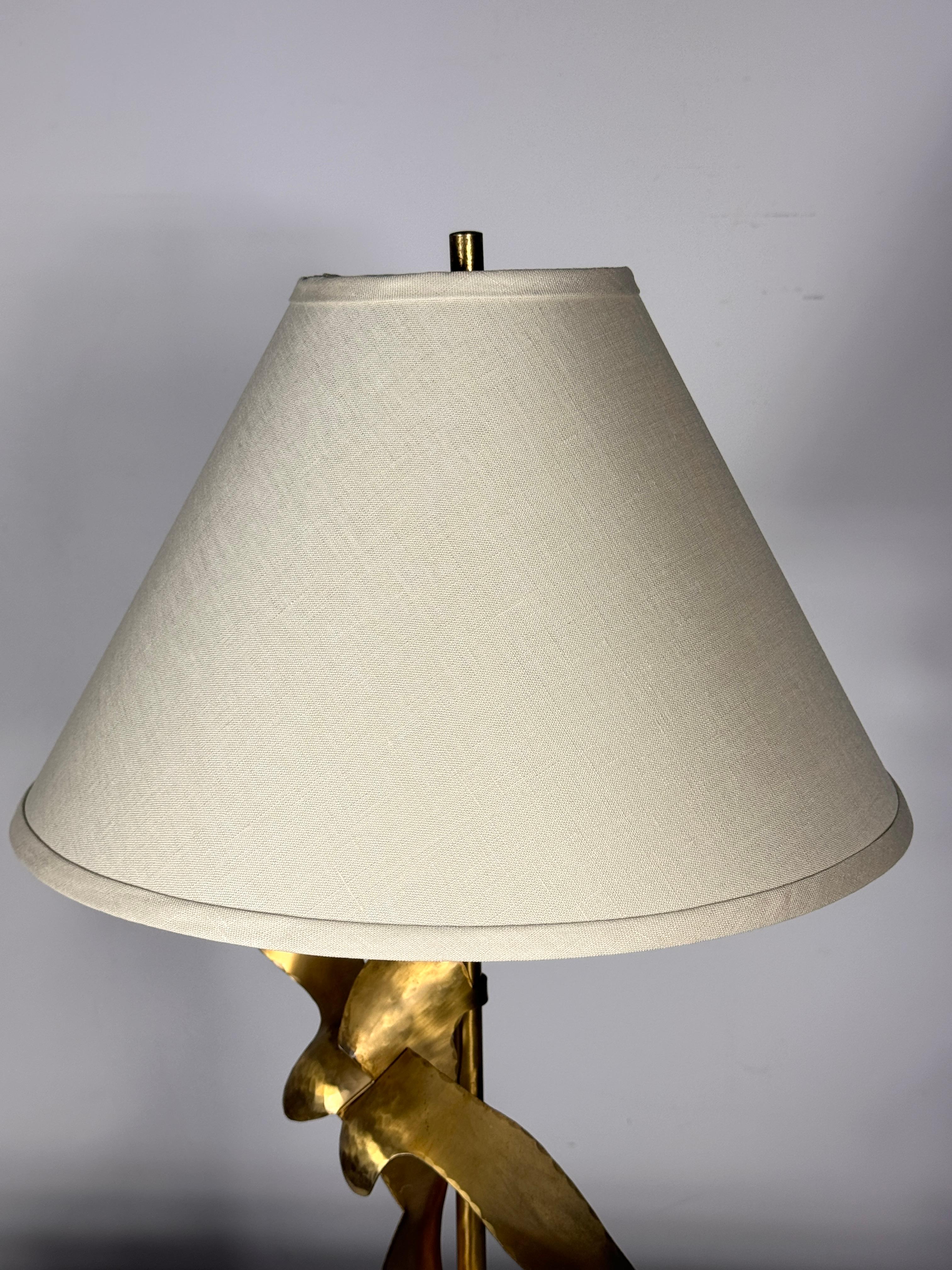 Mid Century Modern Yasha Heifetz Sculptural Abstract Brass Figure Table Lamp For Sale 3